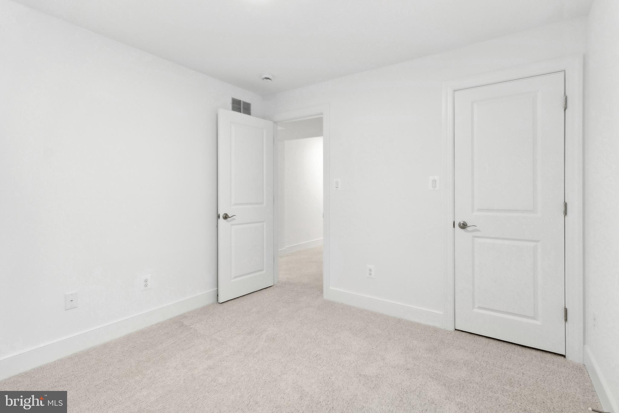 PLEASANTON - Residential