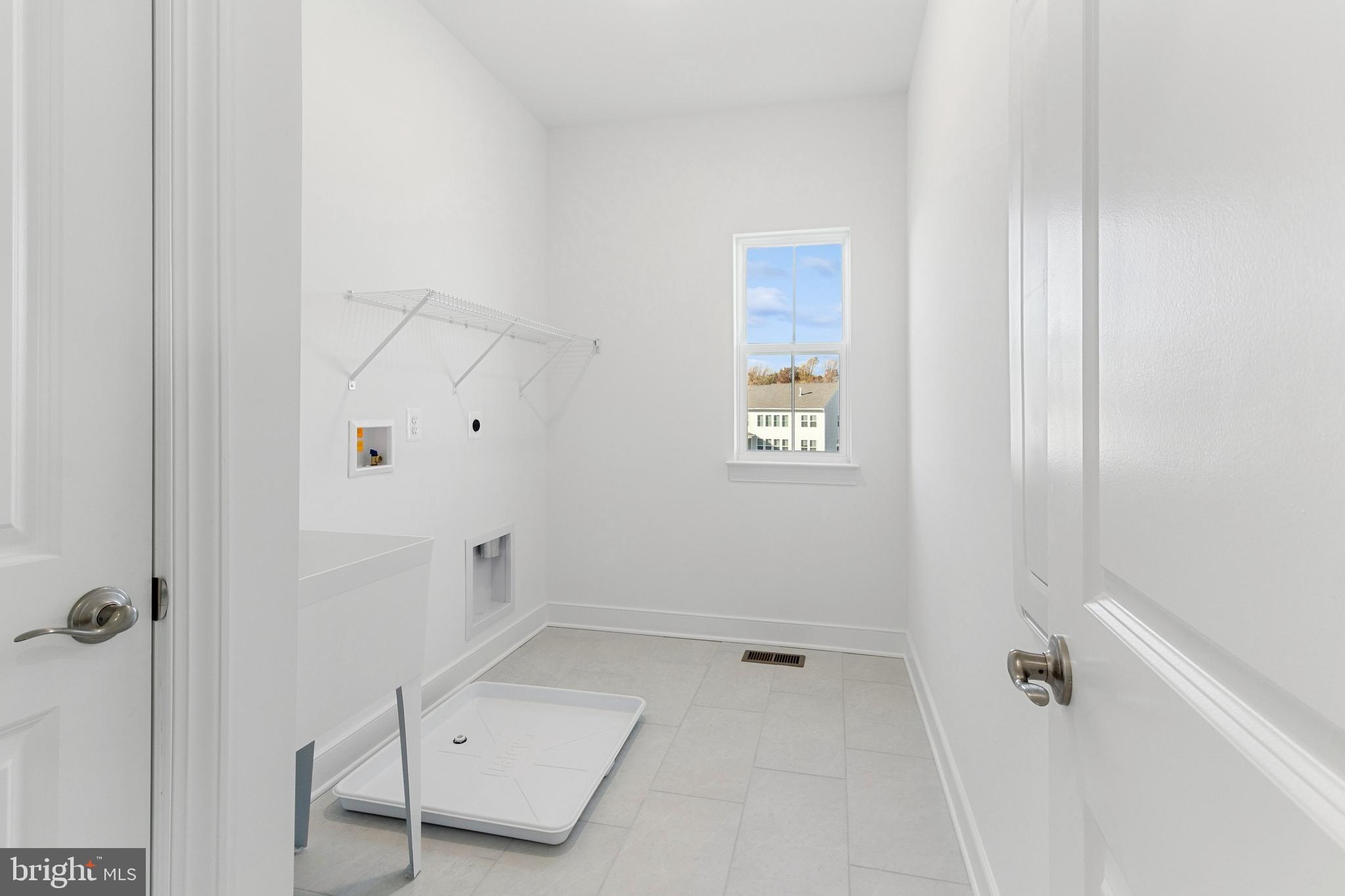 PLEASANTON - Residential