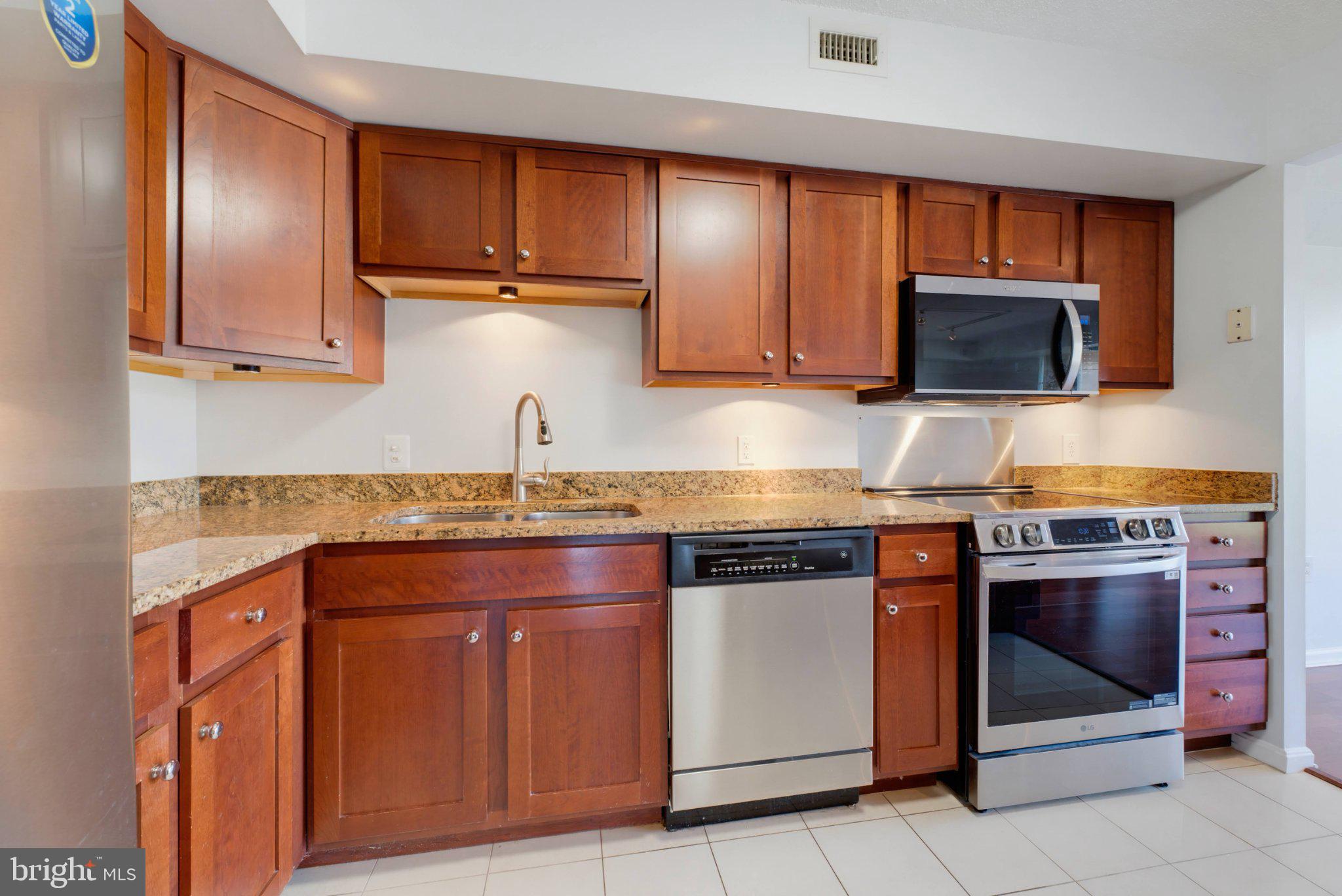 2230 GEORGE C MARSHALL DRIVE 909