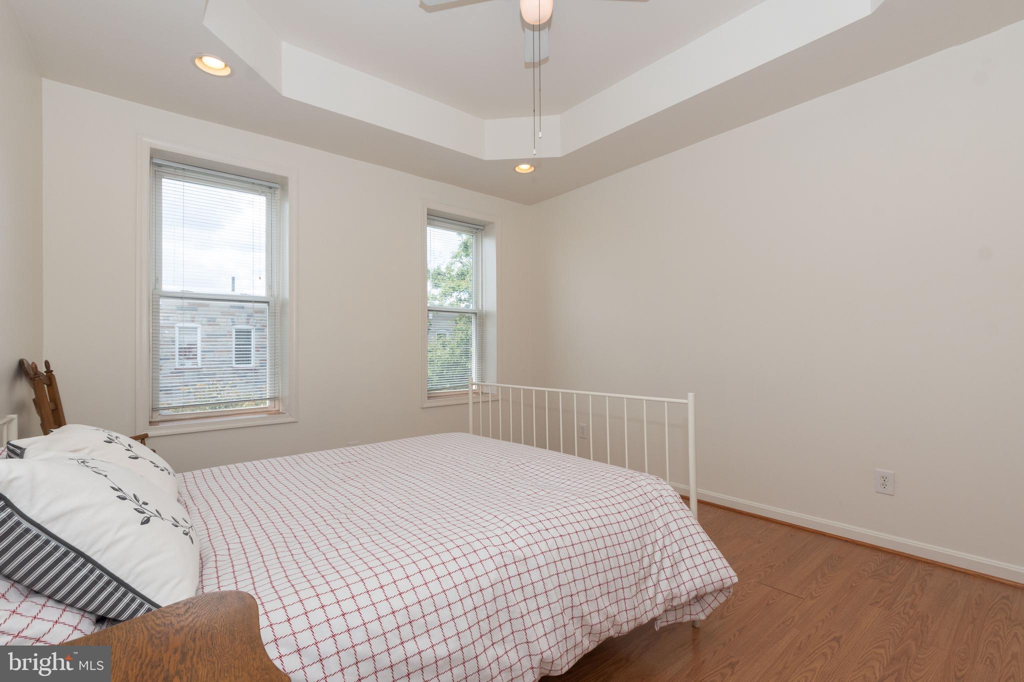 HIGHLANDTOWN - Residential