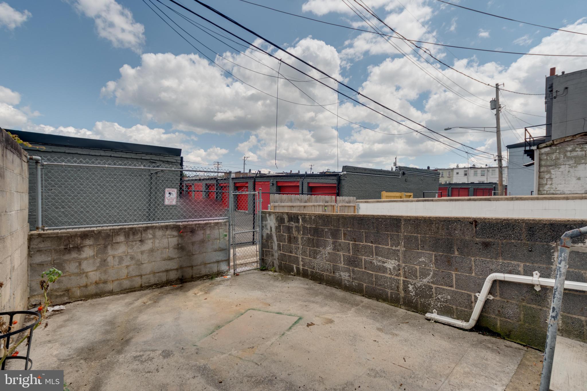 HIGHLANDTOWN - Residential