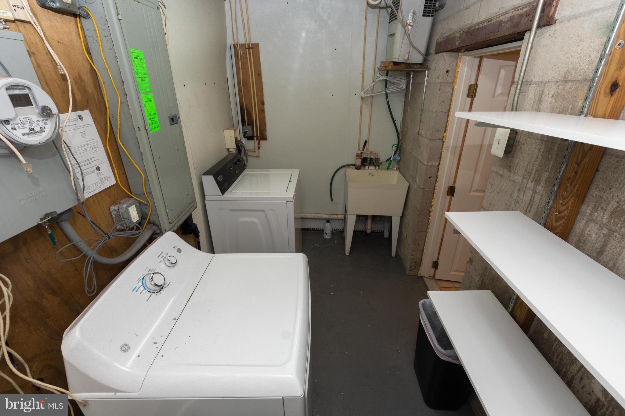 HIGHLANDTOWN - Residential