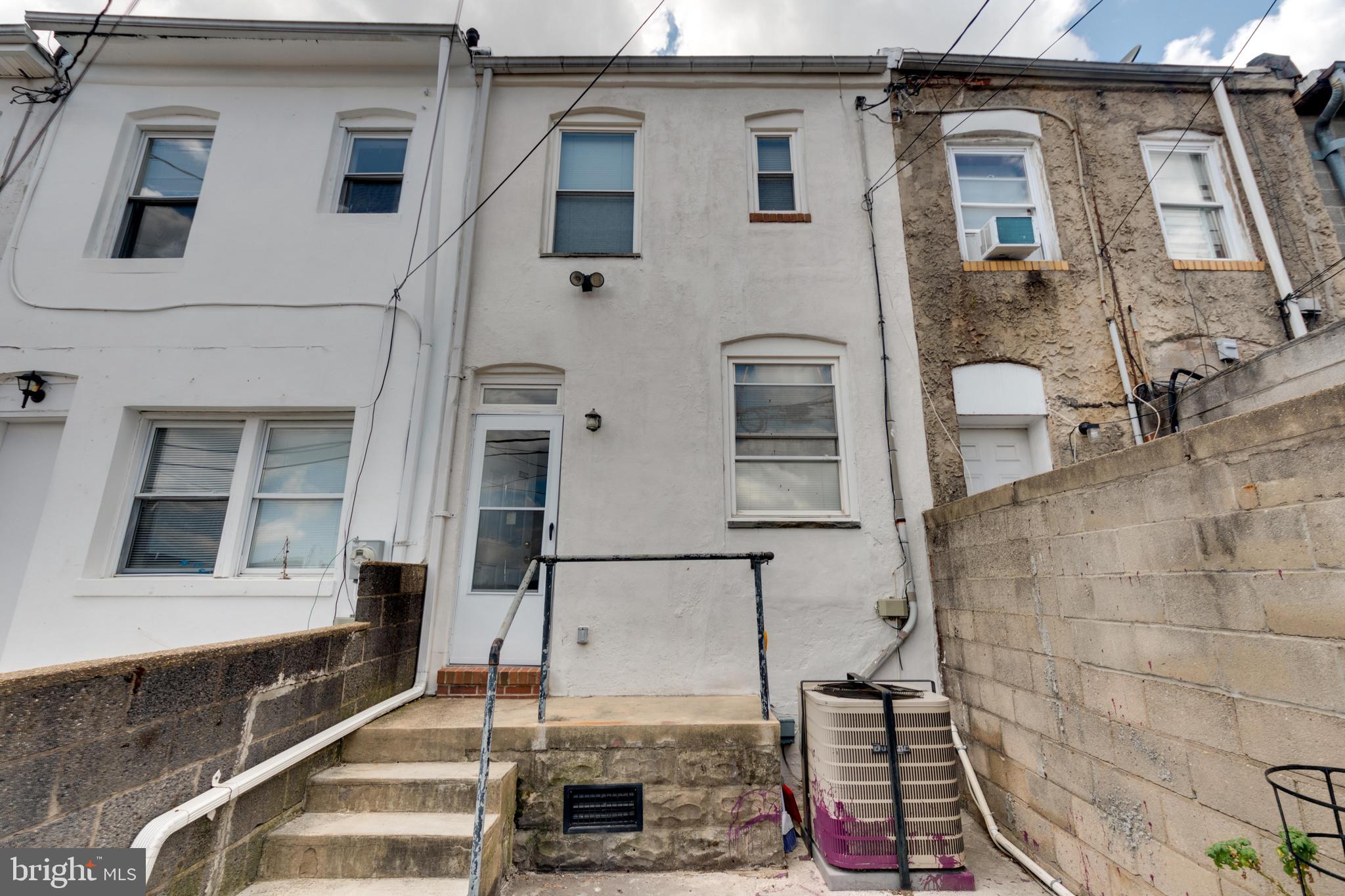 HIGHLANDTOWN - Residential