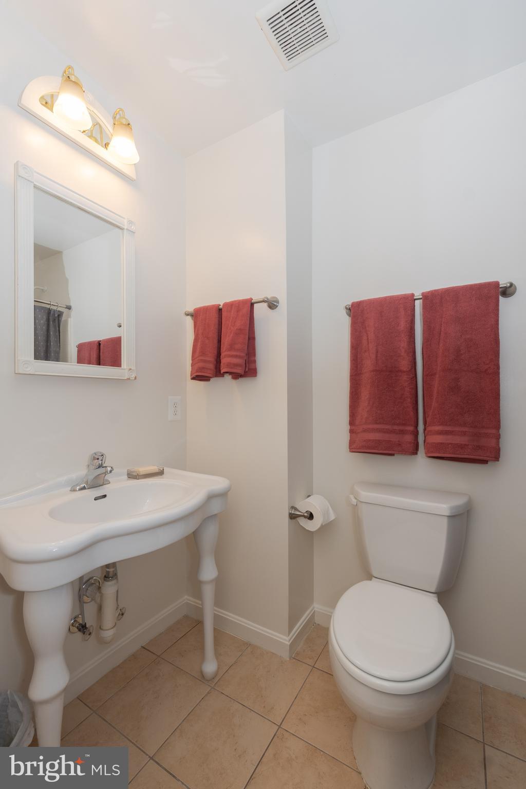 HIGHLANDTOWN - Residential