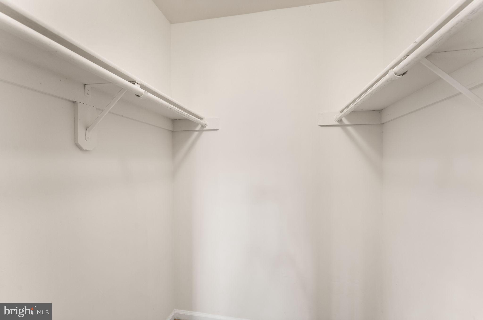 BRISTOE STATION - Residential