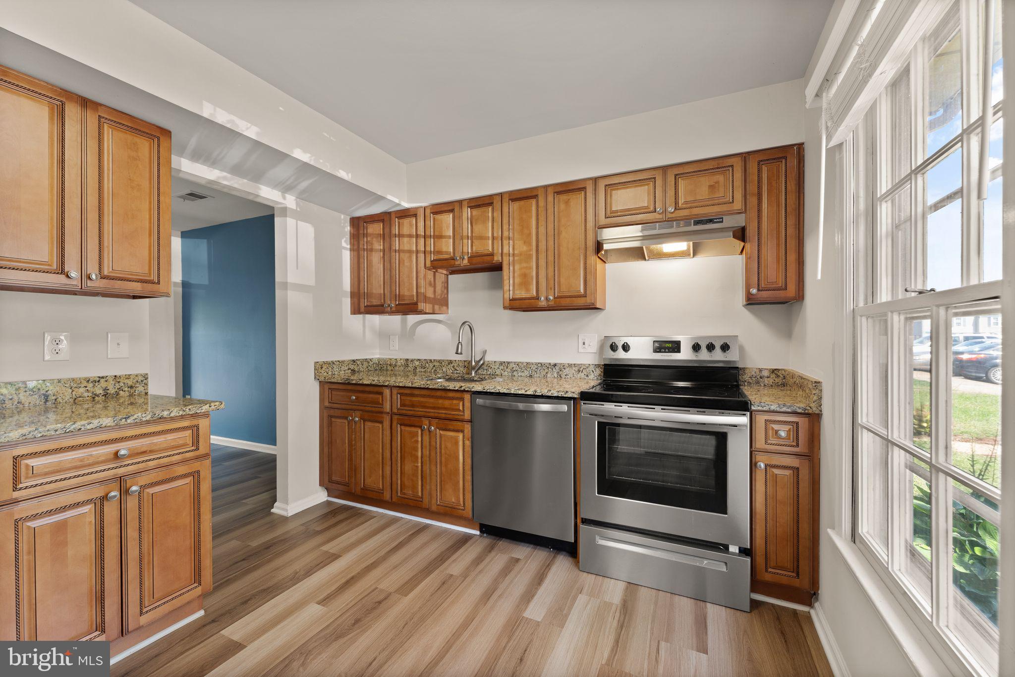 BRISTOE STATION - Residential