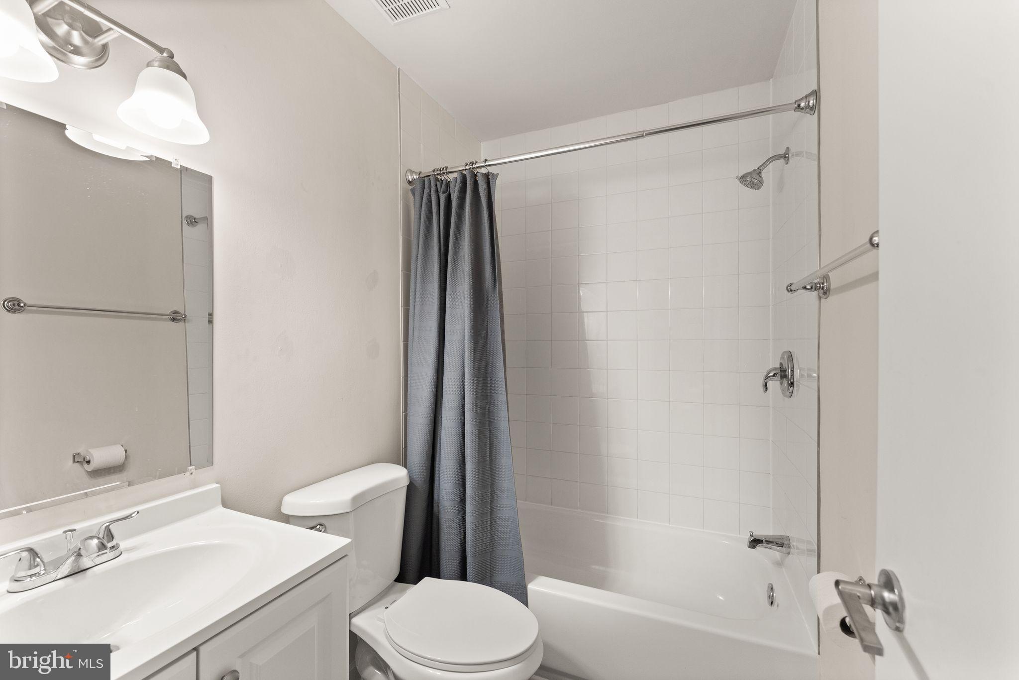 BRISTOE STATION - Residential