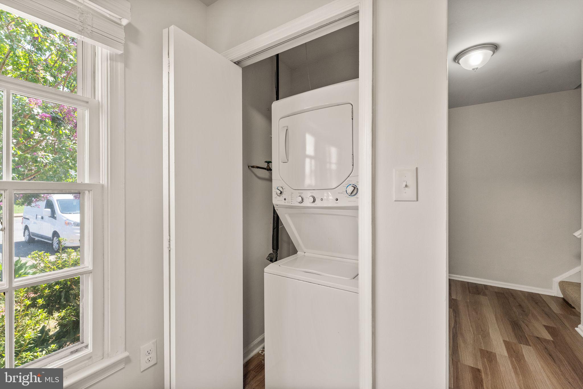 BRISTOE STATION - Residential