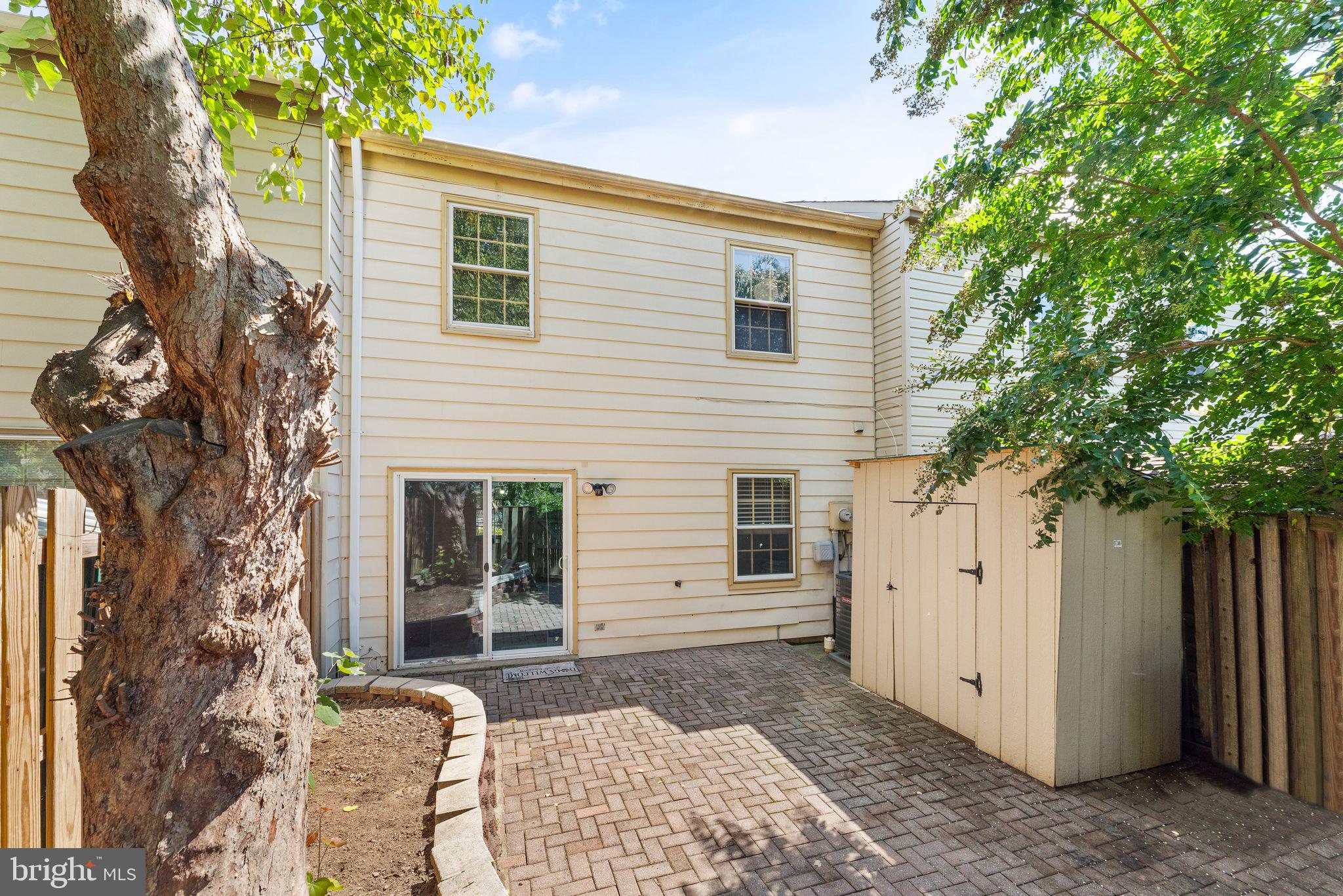 BRISTOE STATION - Residential