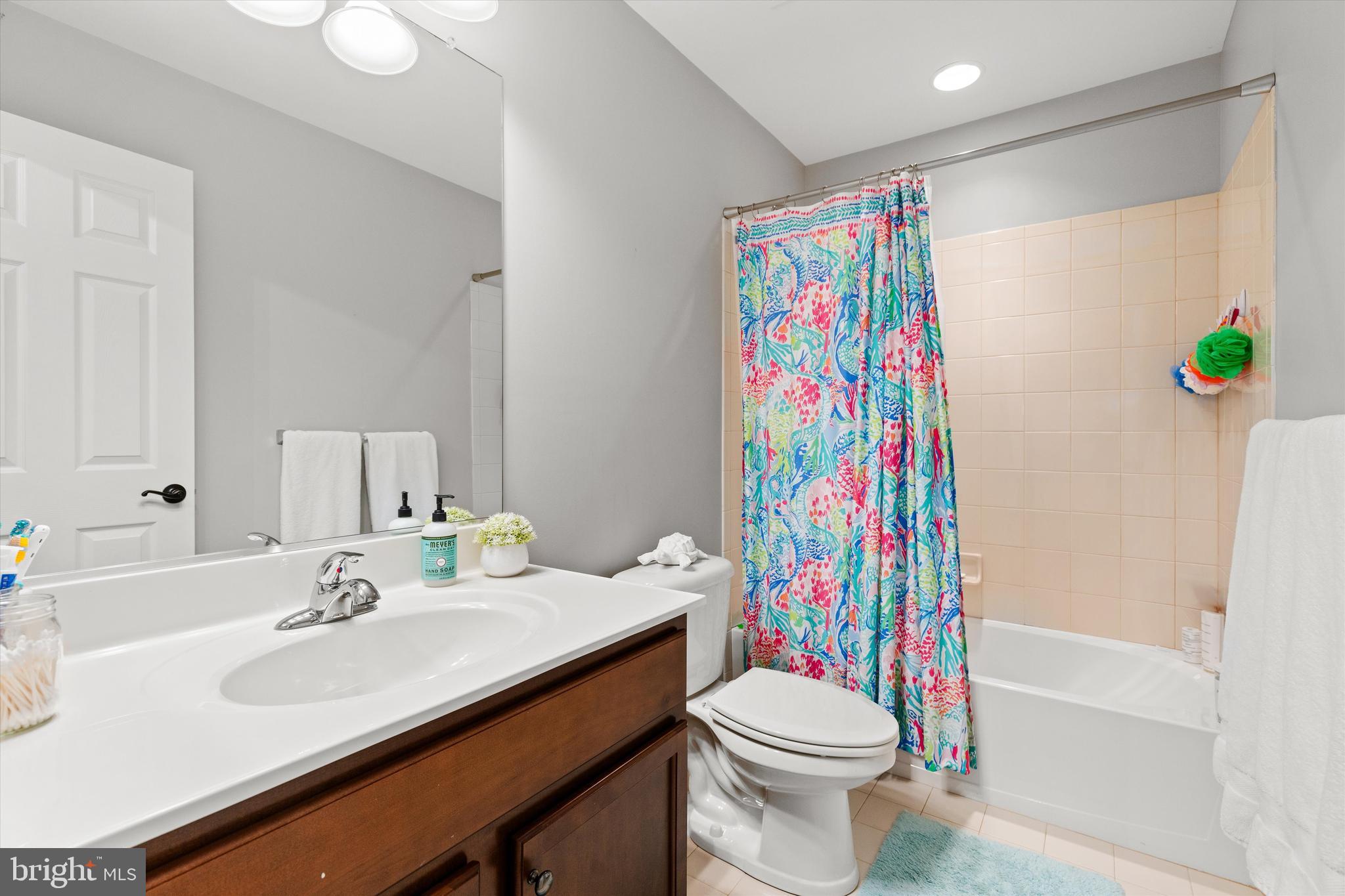 GIBSONS GRANT - Residential