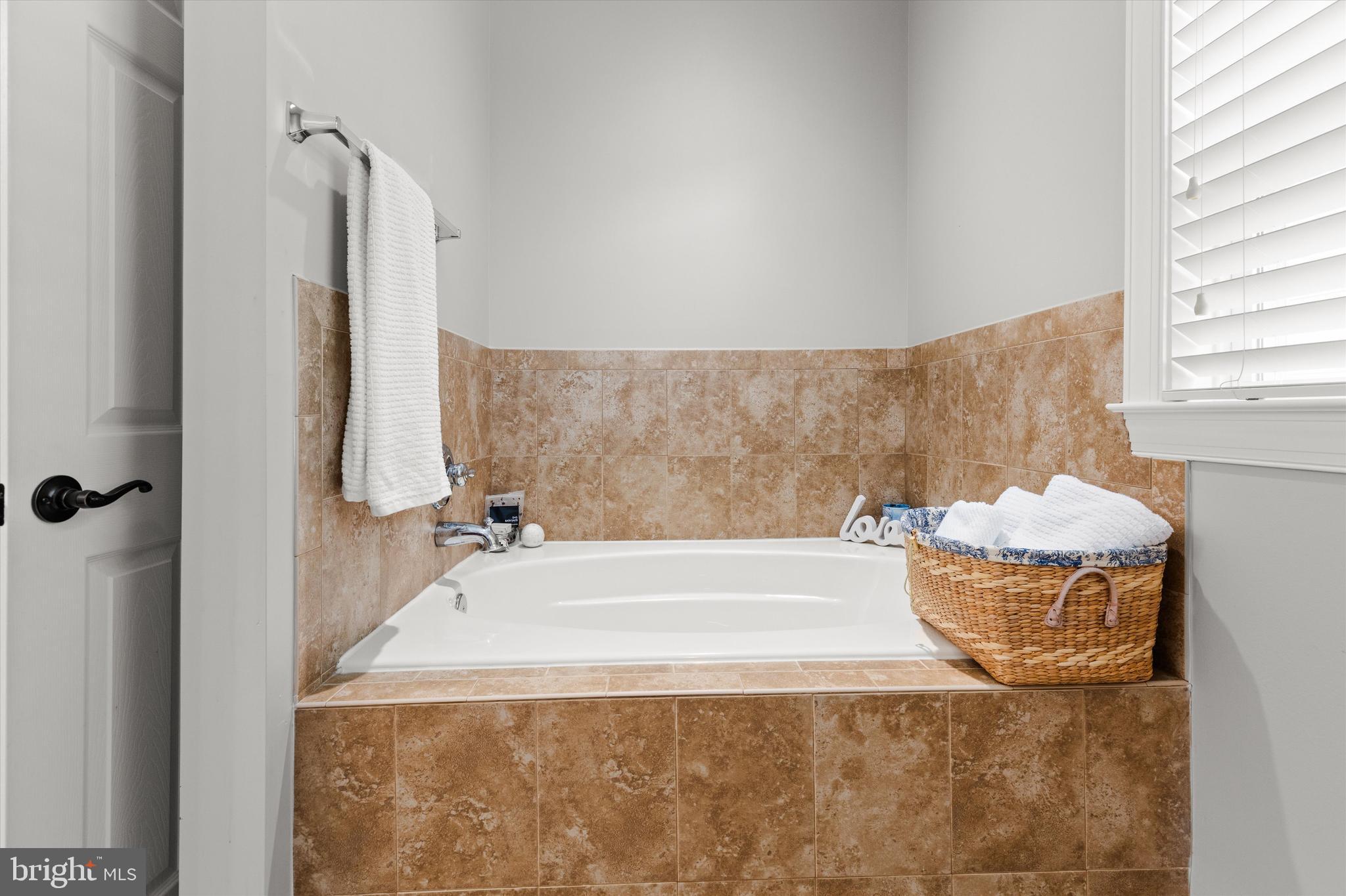 GIBSONS GRANT - Residential