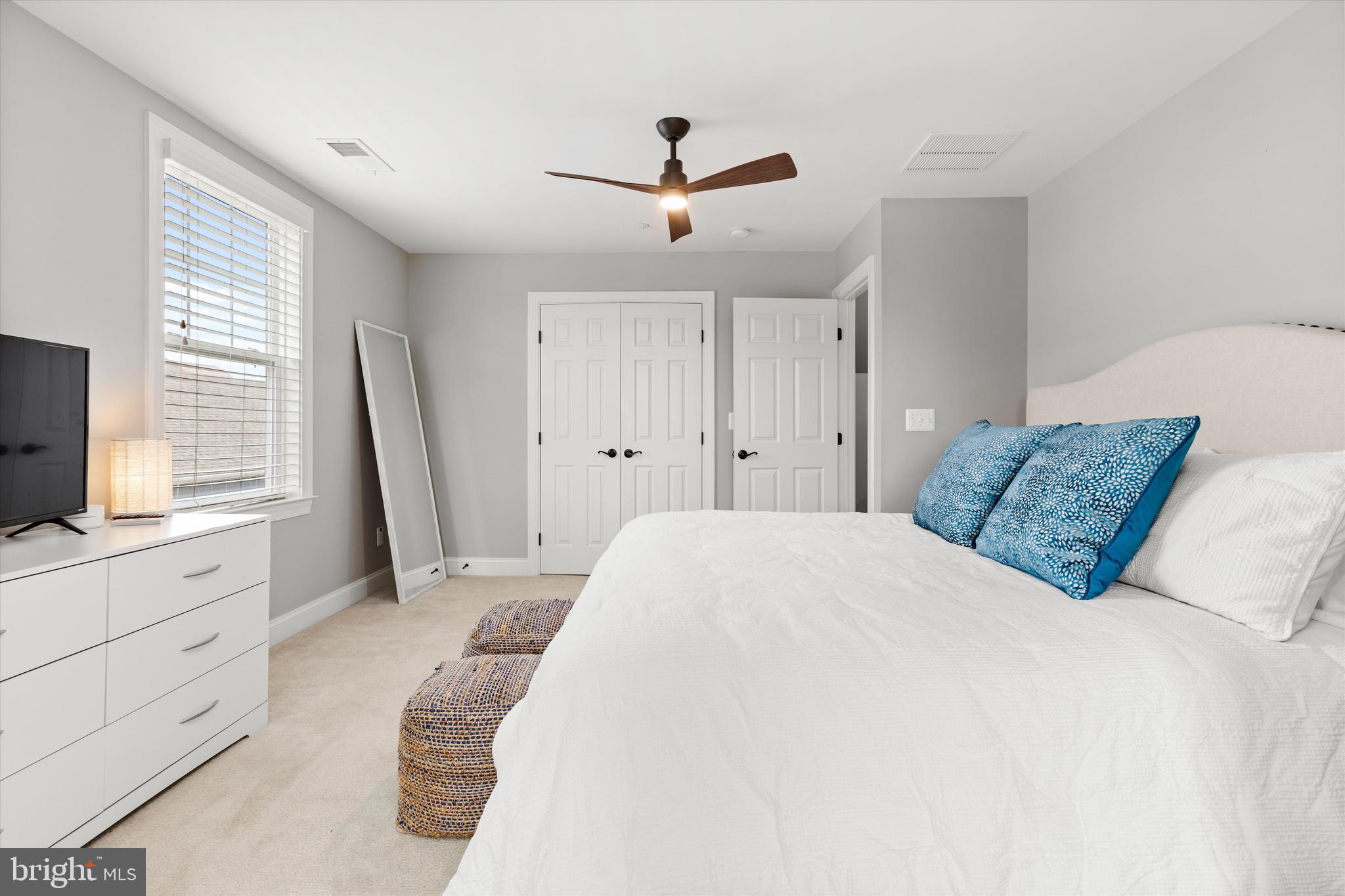 GIBSONS GRANT - Residential