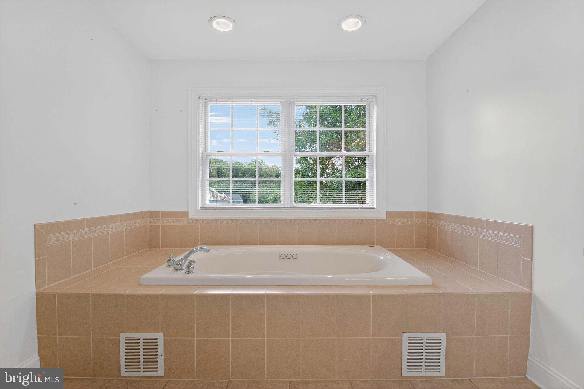 DEERBROOK - Residential