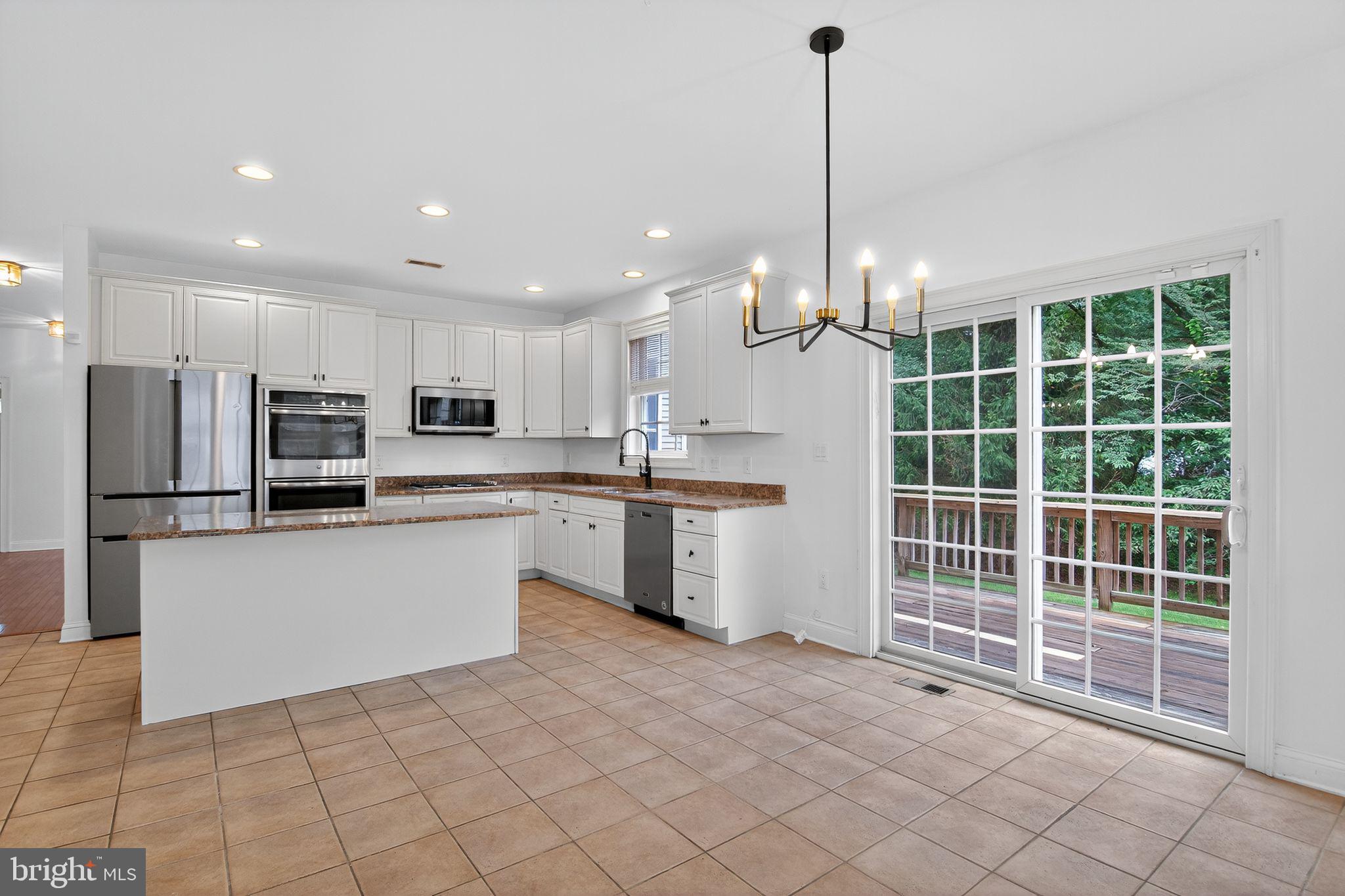 DEERBROOK - Residential