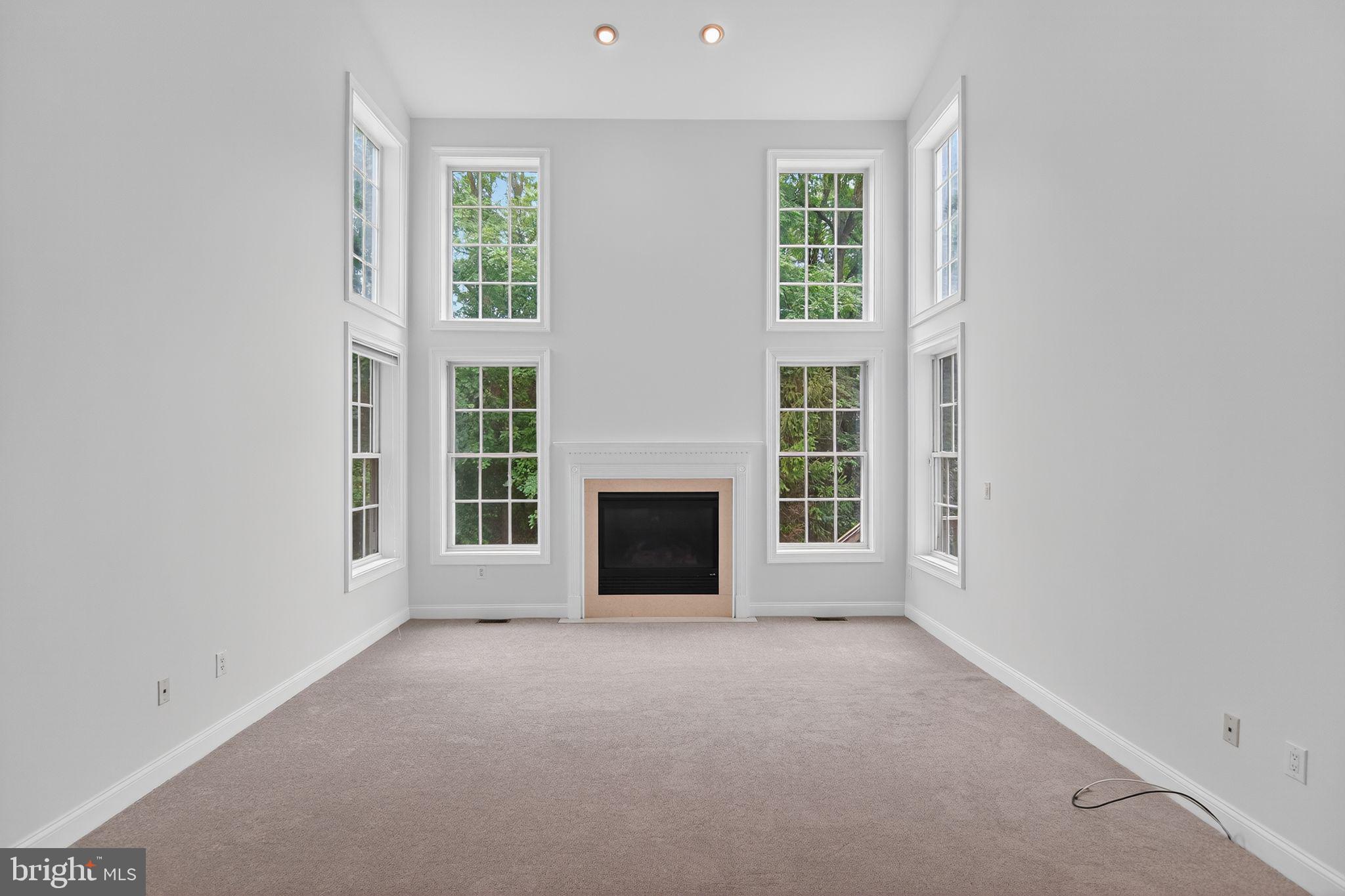 DEERBROOK - Residential