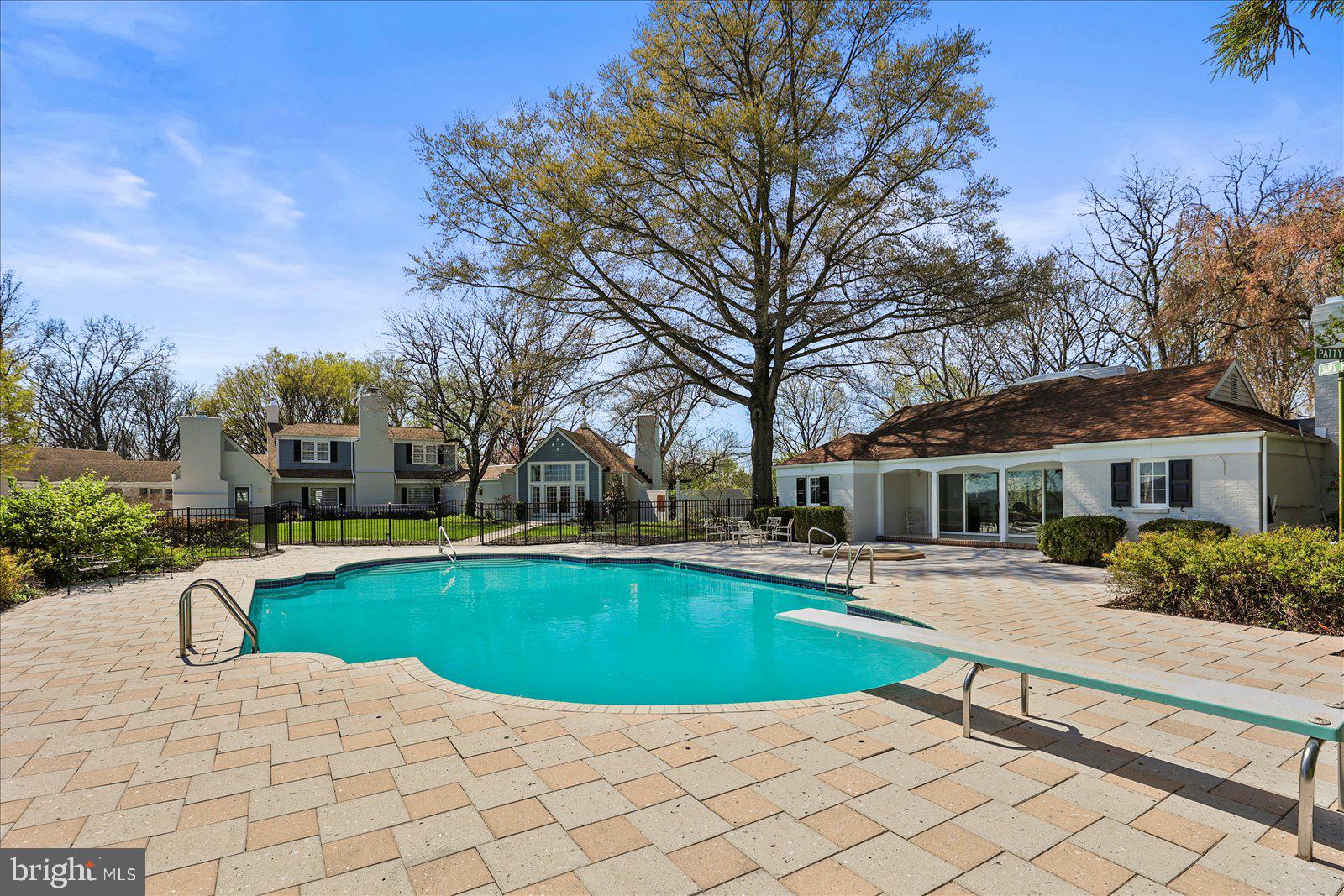 HANOVER - Residential