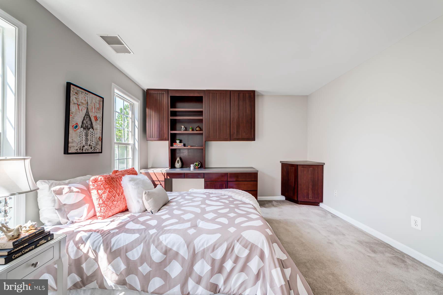 INLET COVE - Residential