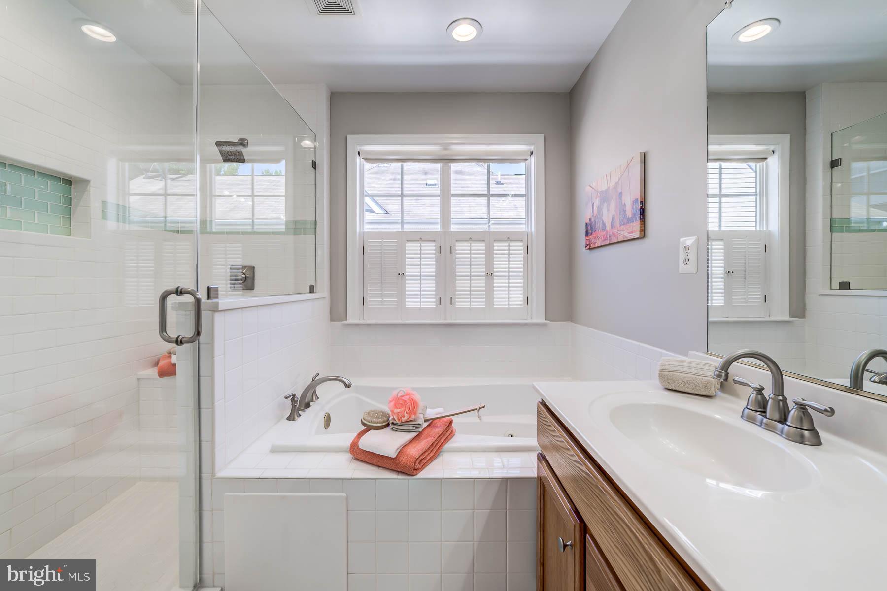 INLET COVE - Residential