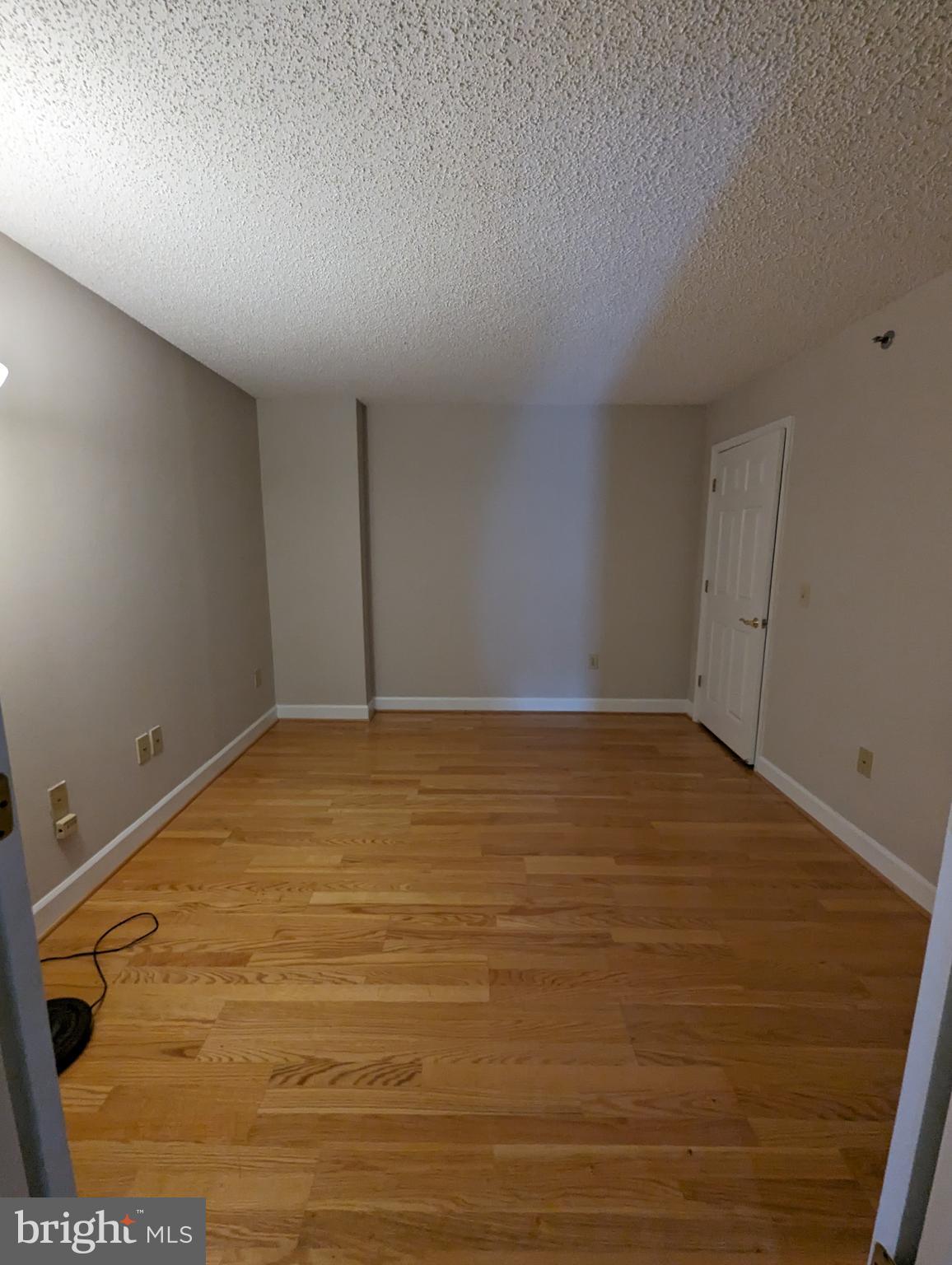 THE WILLIAMSBURG - Residential Lease