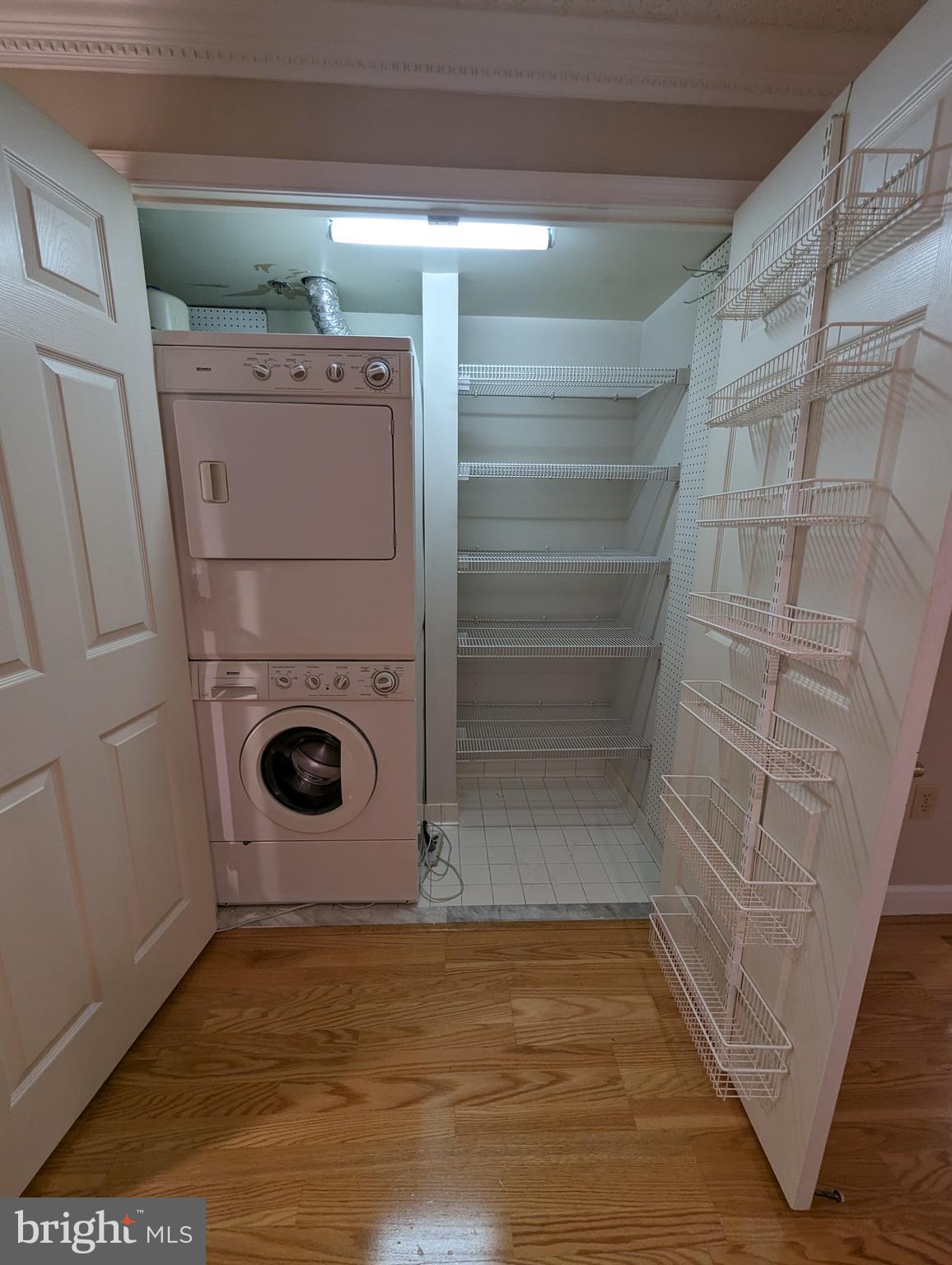 THE WILLIAMSBURG - Residential Lease