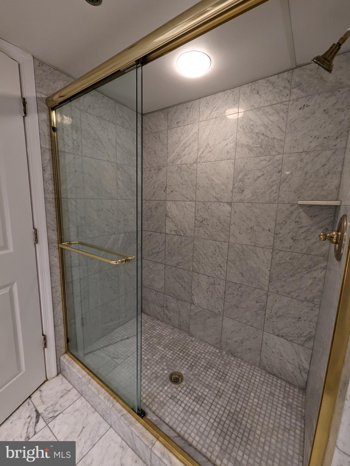 THE WILLIAMSBURG - Residential Lease