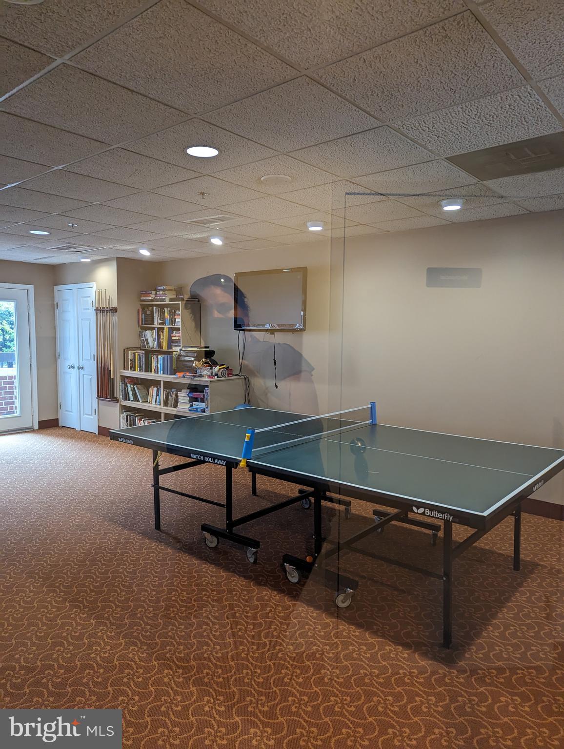 THE WILLIAMSBURG - Residential Lease