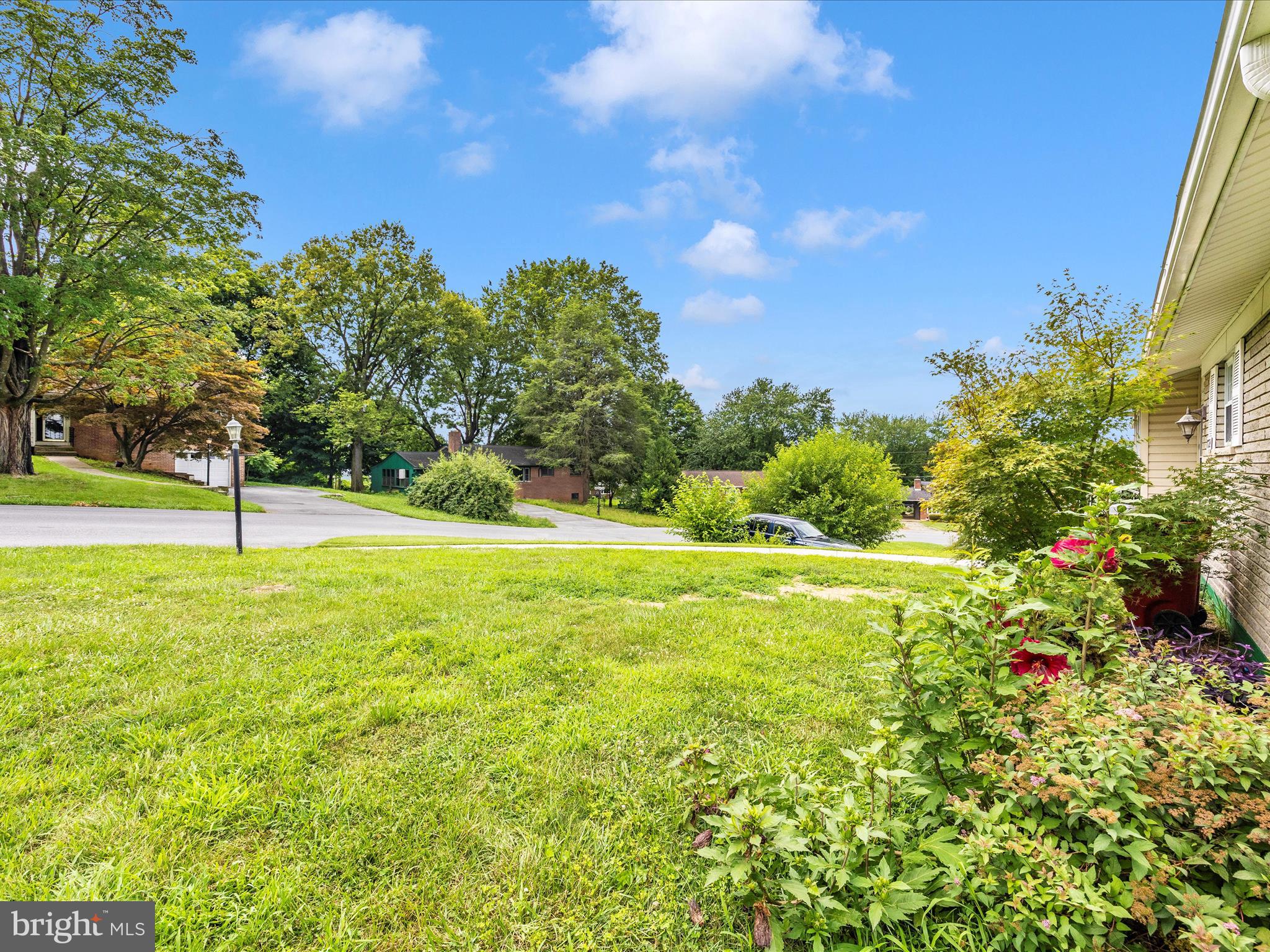 GREENBERRY HILLS - Residential