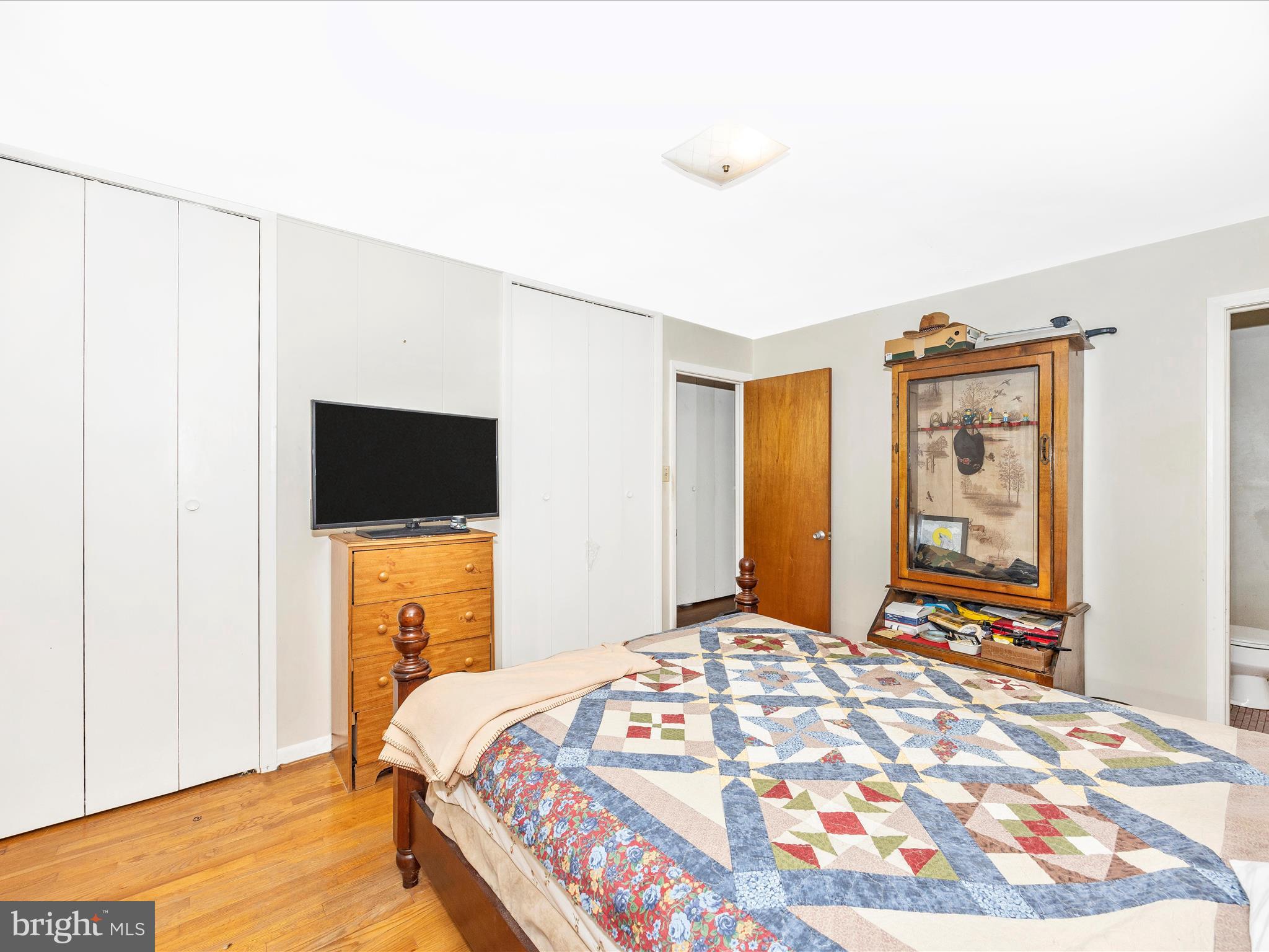 GREENBERRY HILLS - Residential