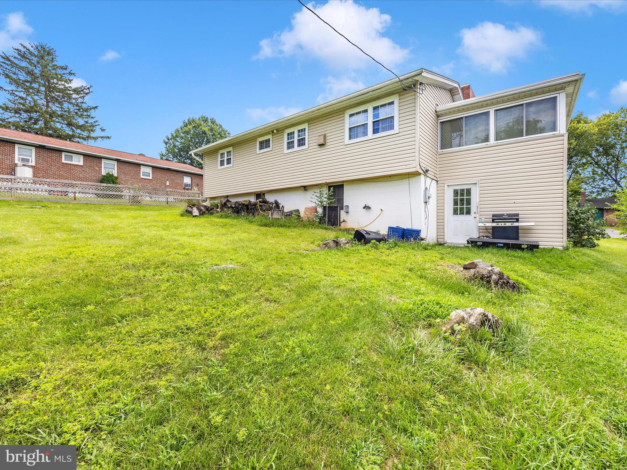 GREENBERRY HILLS - Residential