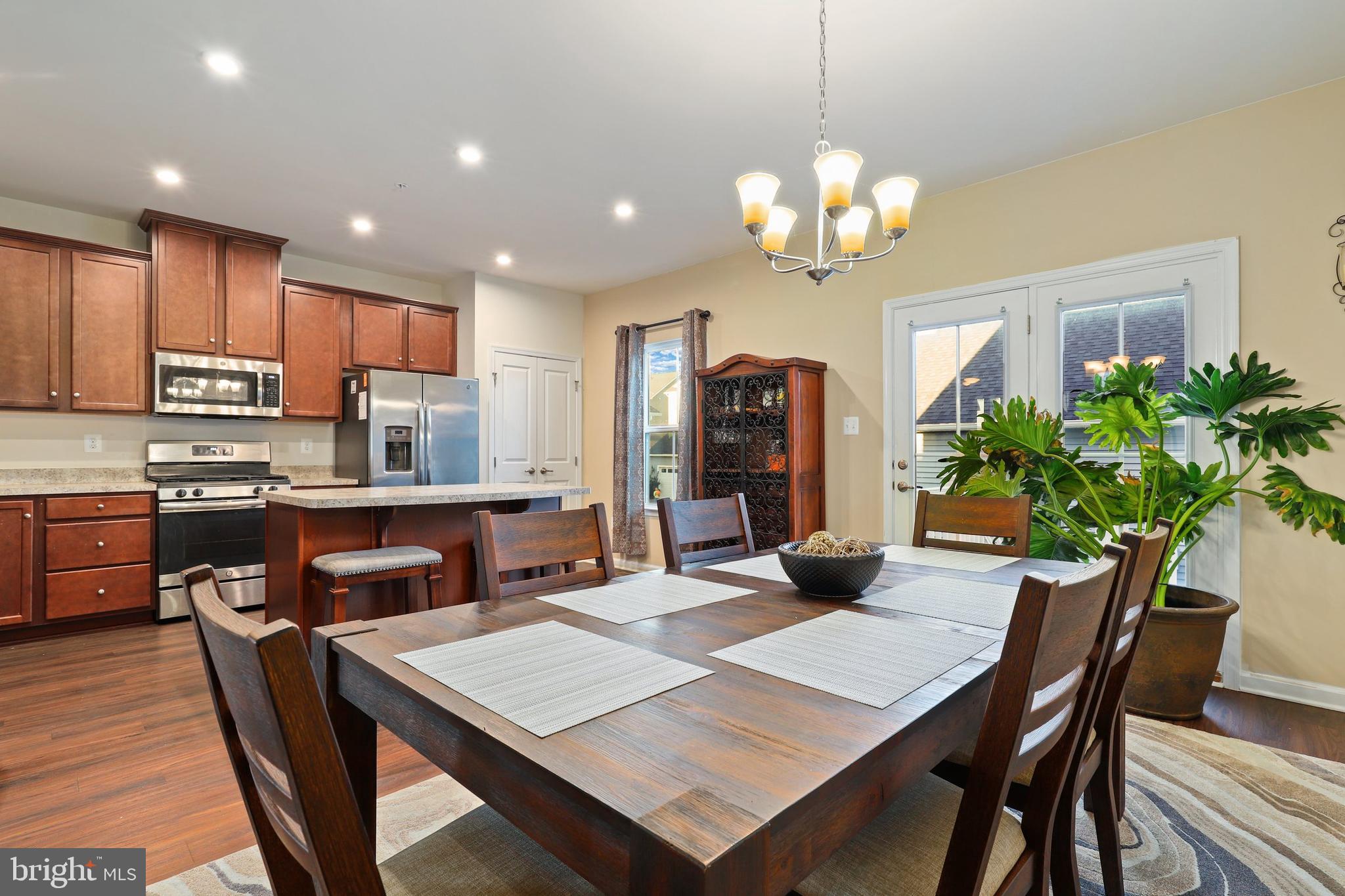 BRUNSWICK CROSSING - Residential