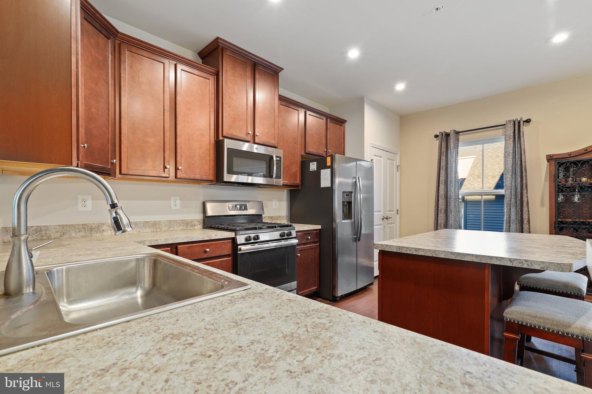 BRUNSWICK CROSSING - Residential