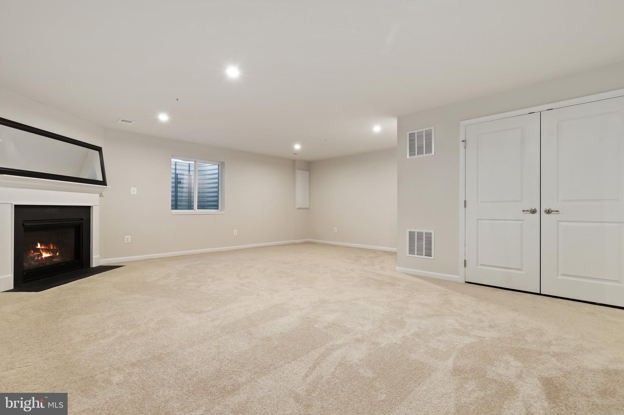 BRUNSWICK CROSSING - Residential