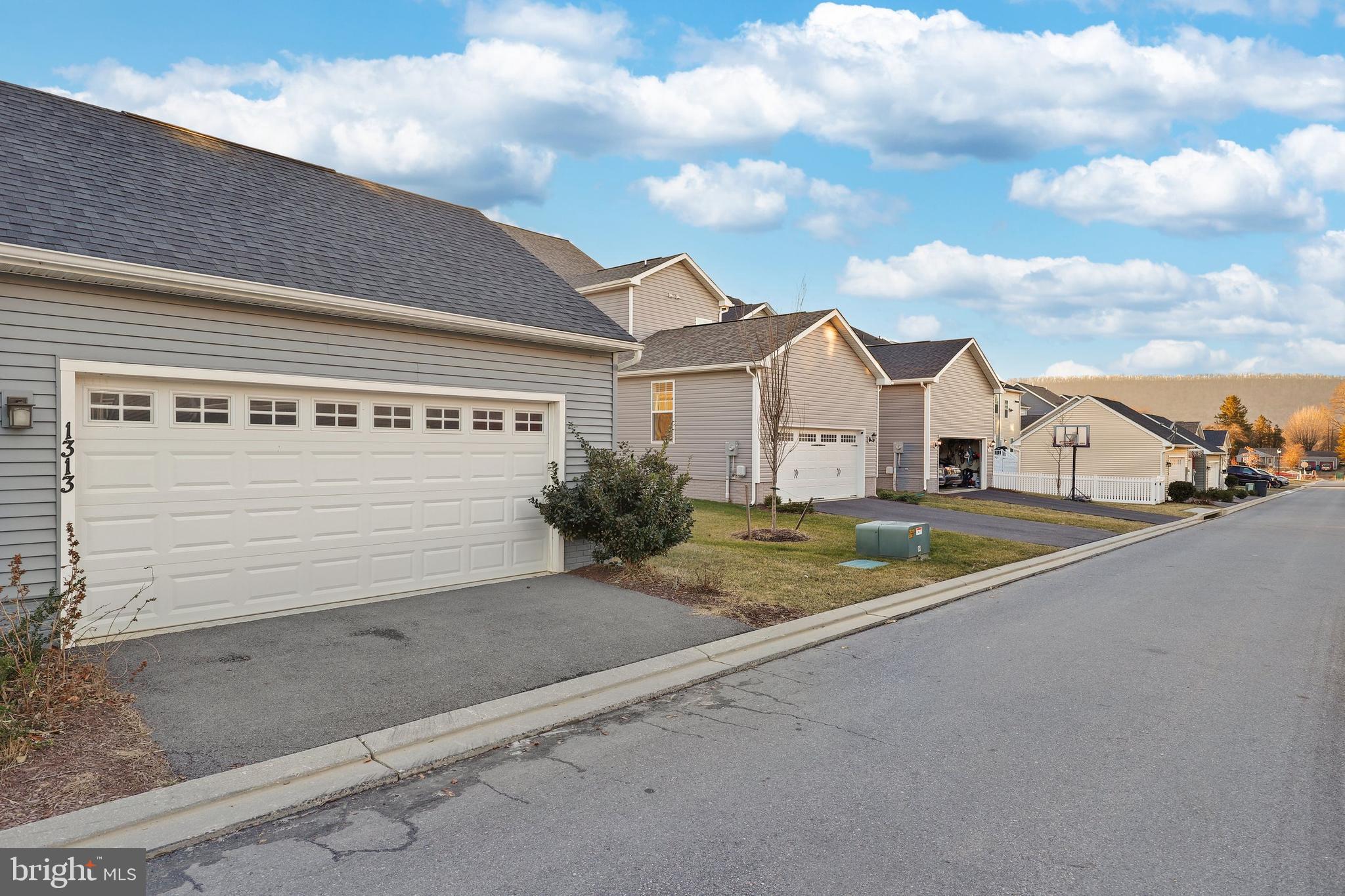 BRUNSWICK CROSSING - Residential