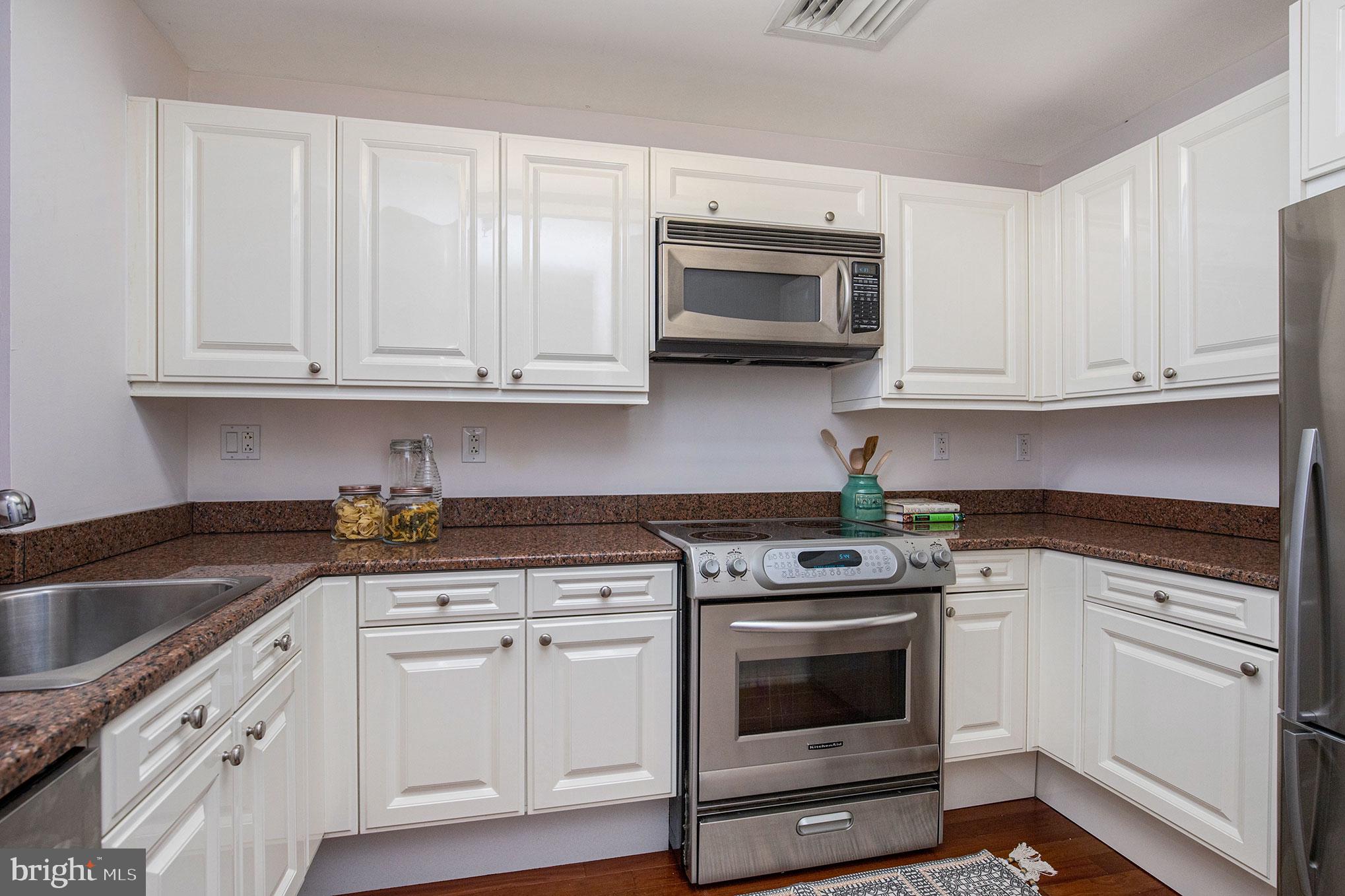 CENTER CITY - Residential