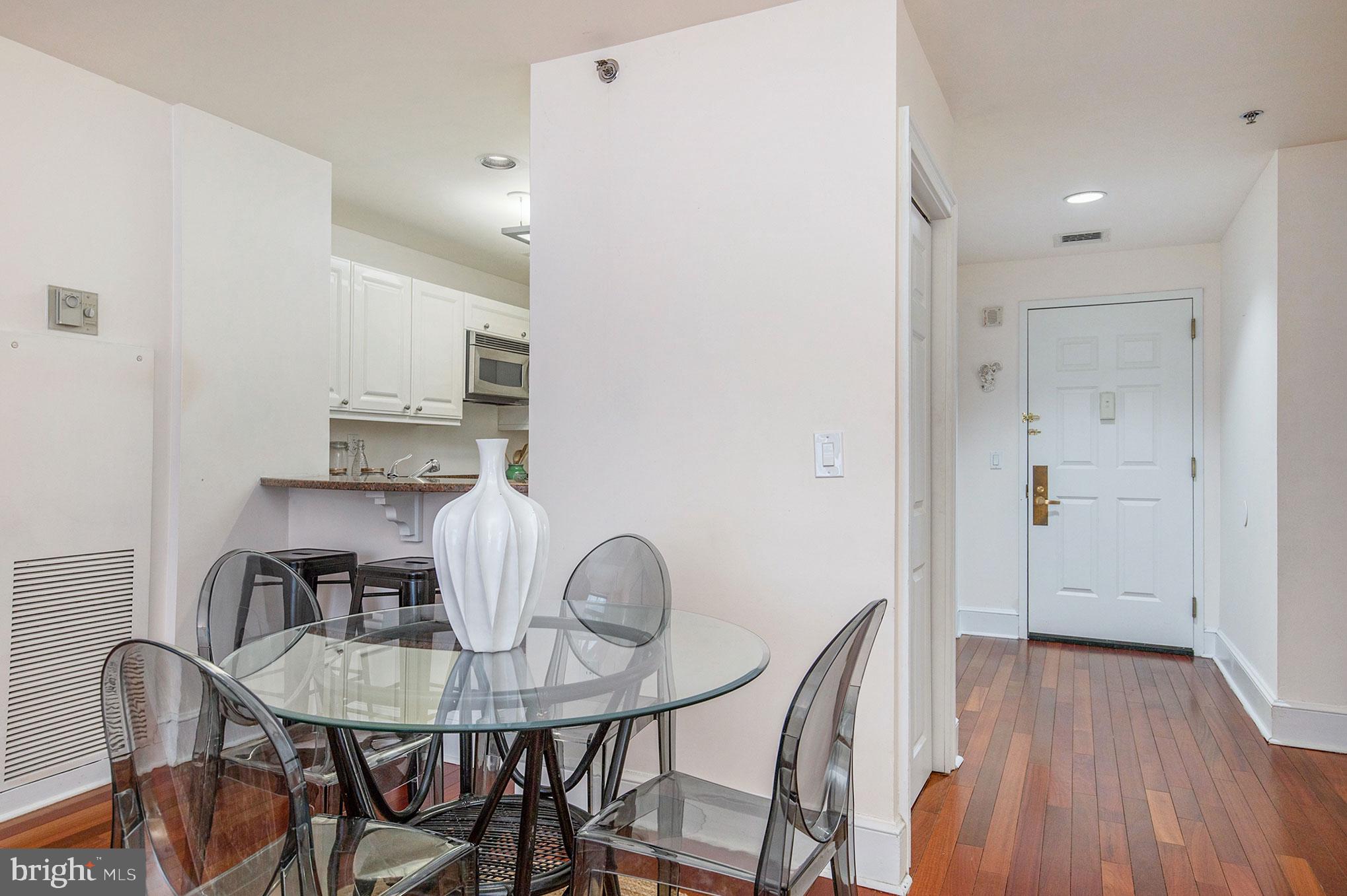 CENTER CITY - Residential