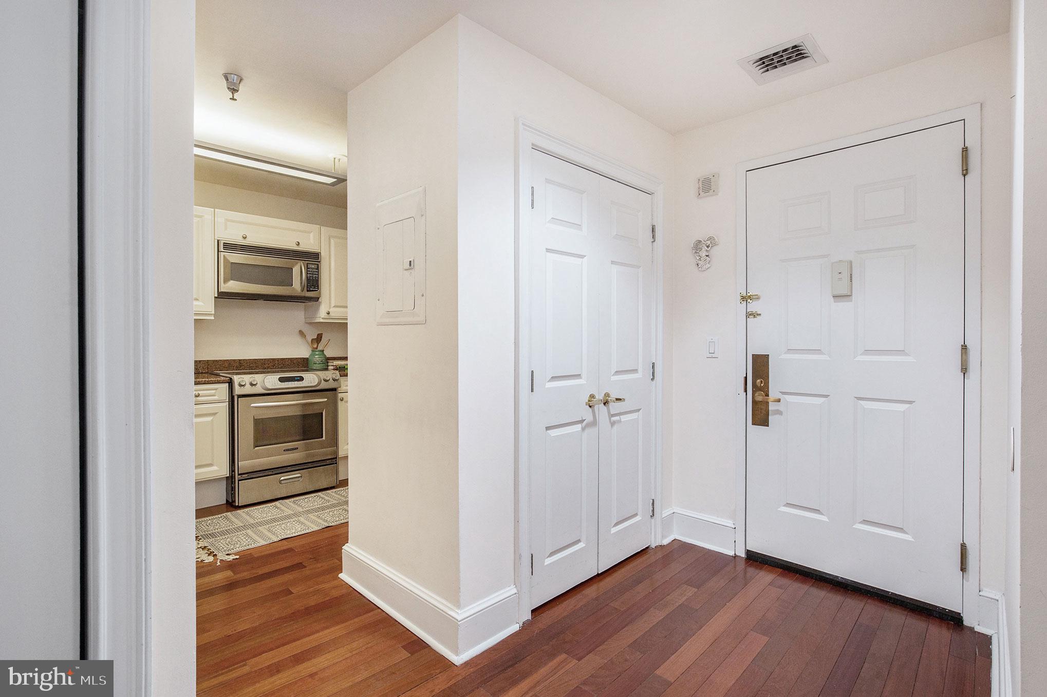 CENTER CITY - Residential