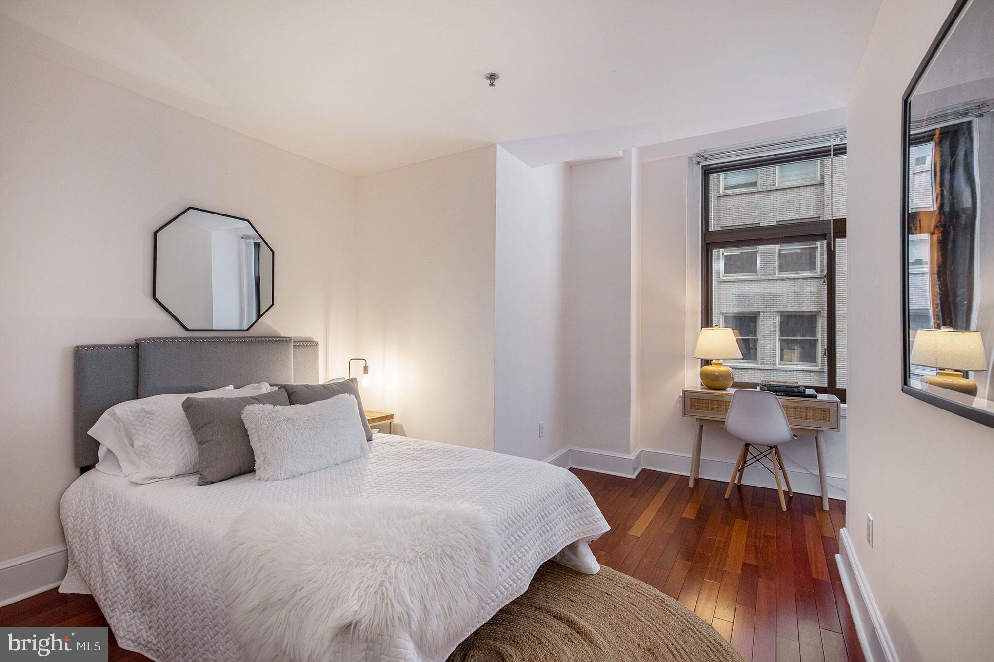 CENTER CITY - Residential