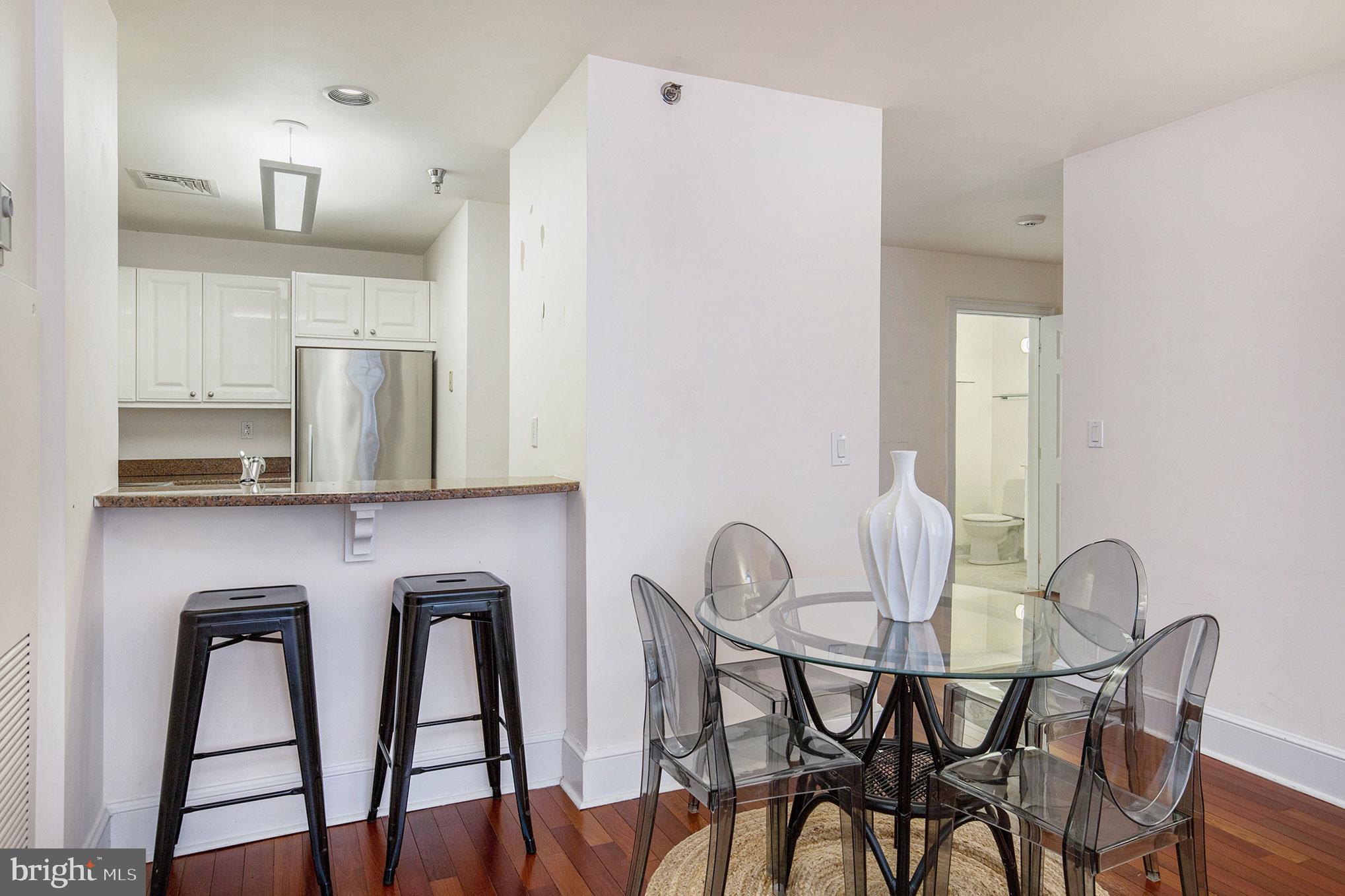 CENTER CITY - Residential