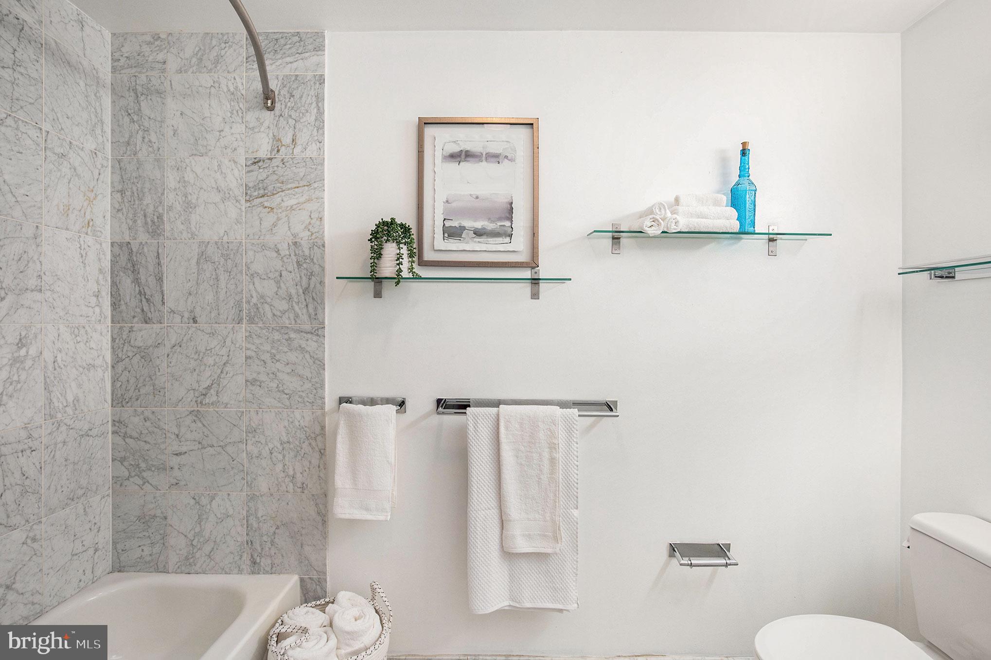 CENTER CITY - Residential