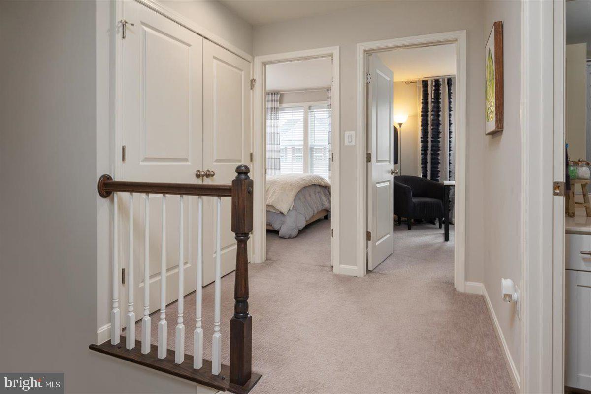 VILLAGGIO ENCLAVE - Residential