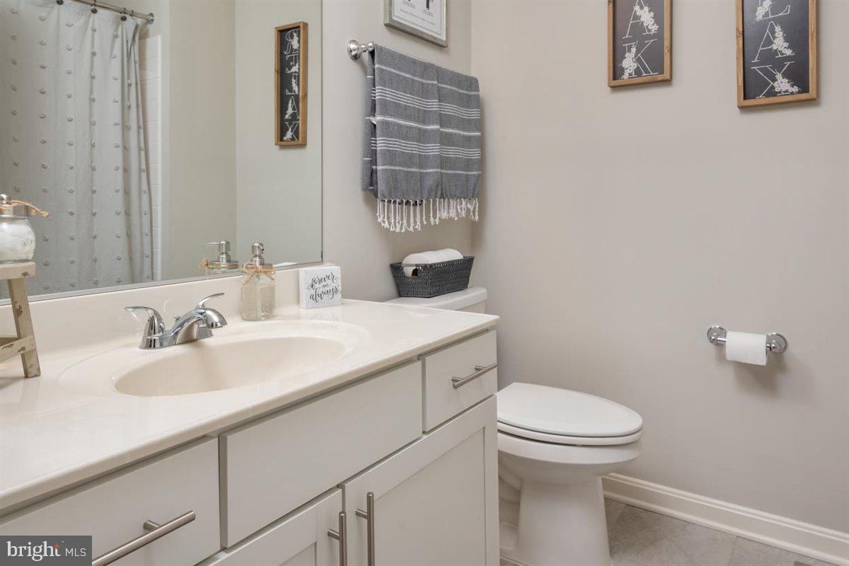 VILLAGGIO ENCLAVE - Residential