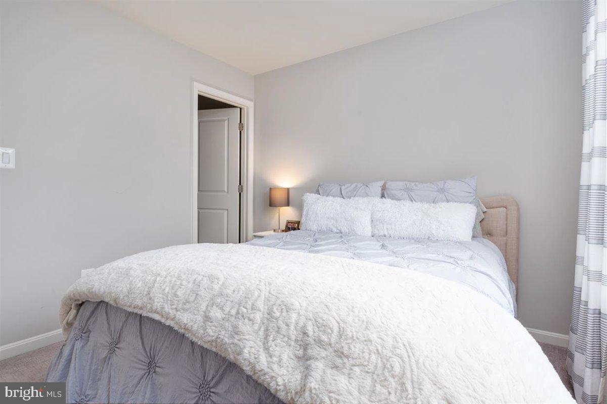 VILLAGGIO ENCLAVE - Residential