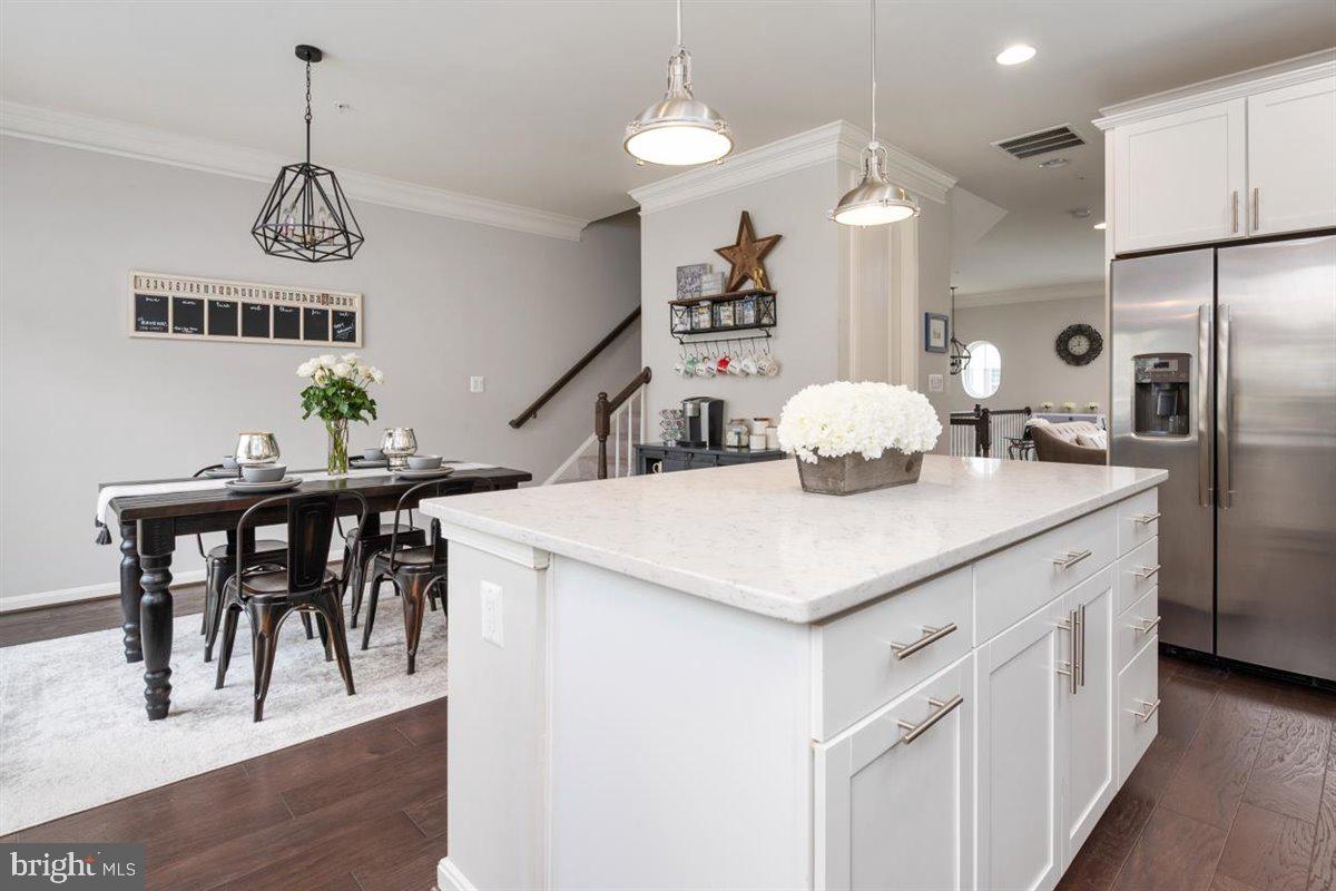 VILLAGGIO ENCLAVE - Residential