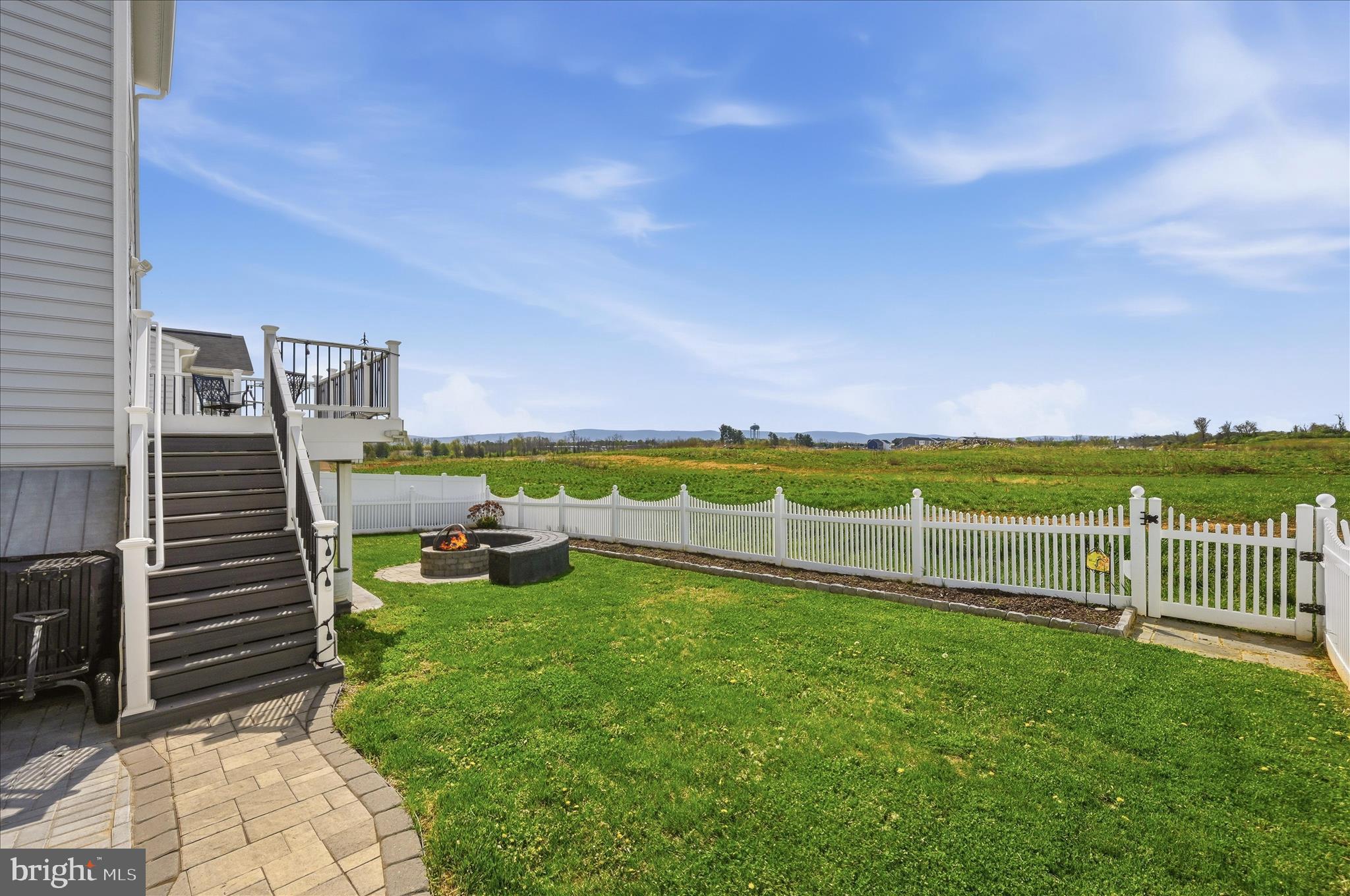 SHENANDOAH SPRINGS - Residential
