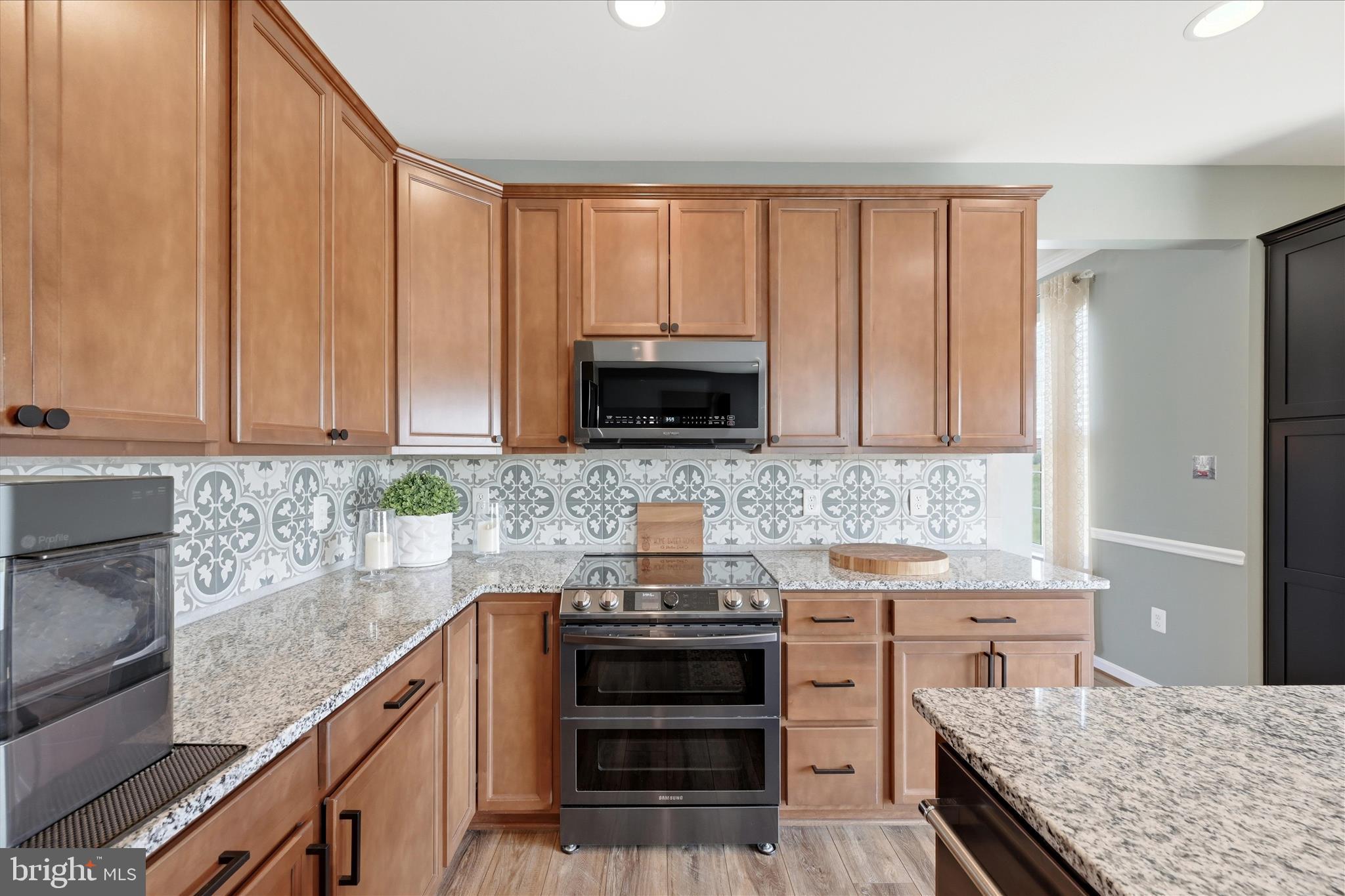 SHENANDOAH SPRINGS - Residential