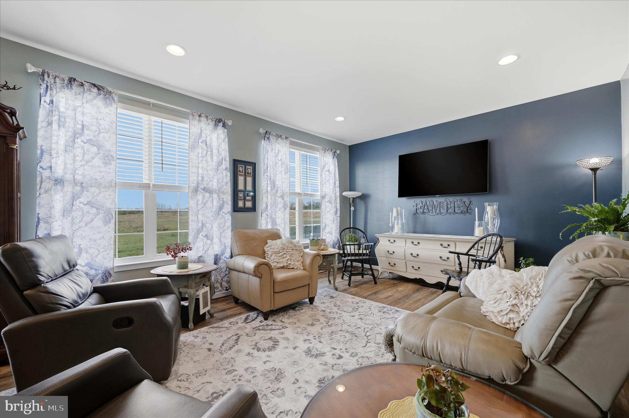 SHENANDOAH SPRINGS - Residential
