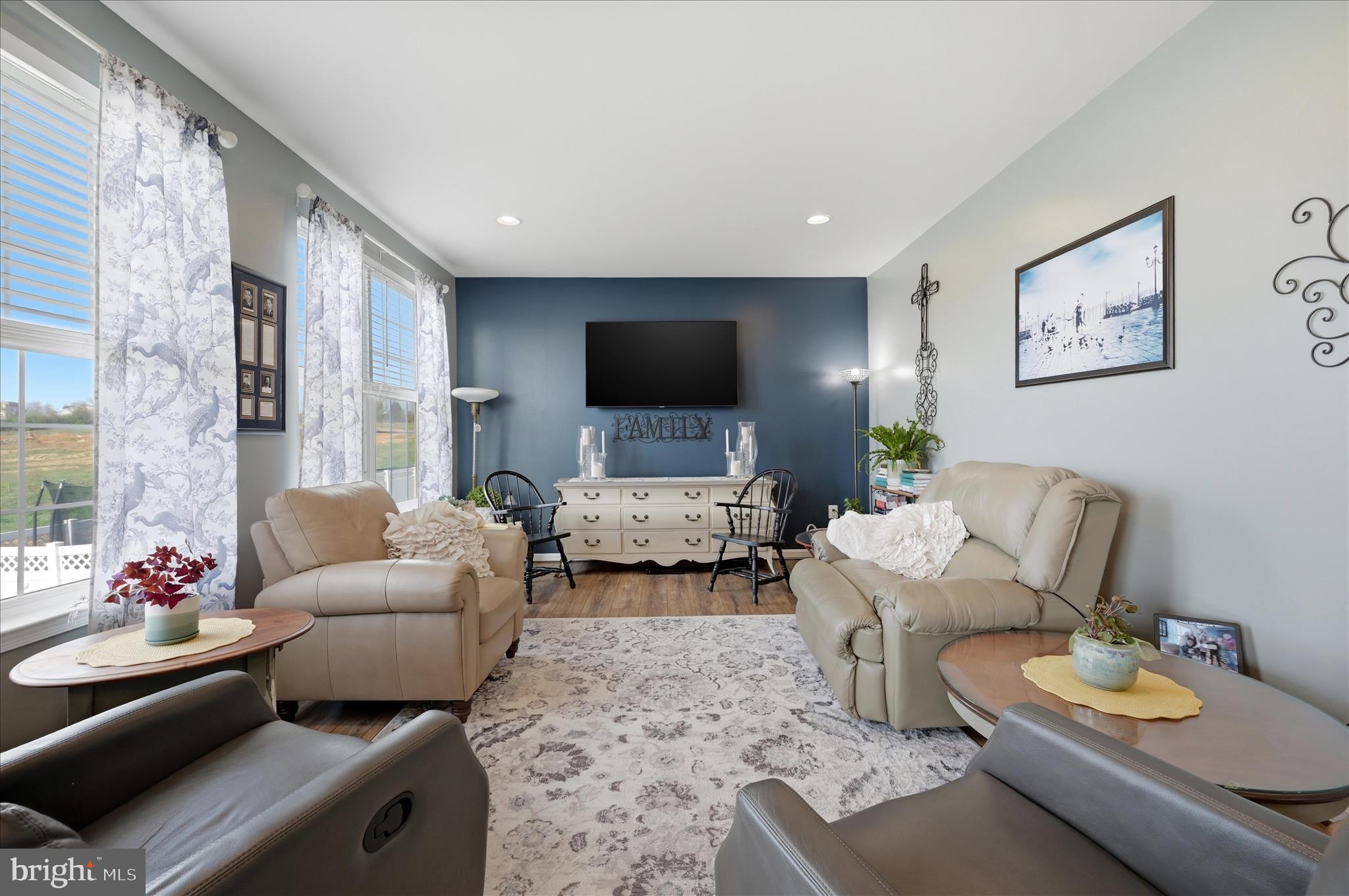 SHENANDOAH SPRINGS - Residential