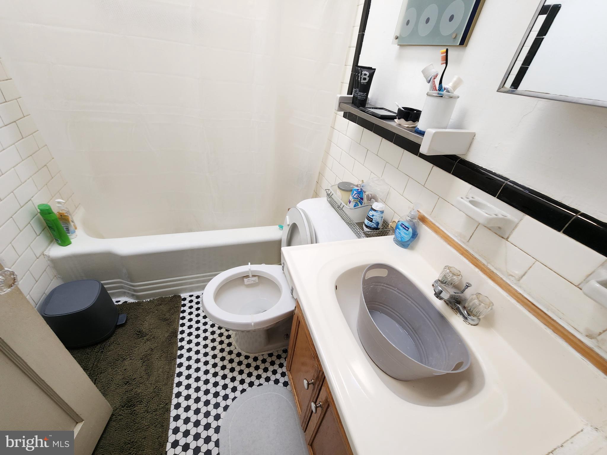 CHERRY HILL - Residential