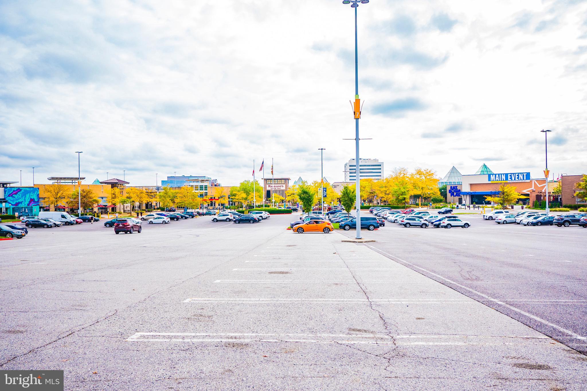 VILLAGE OF HICKORY RIDGE - Residential