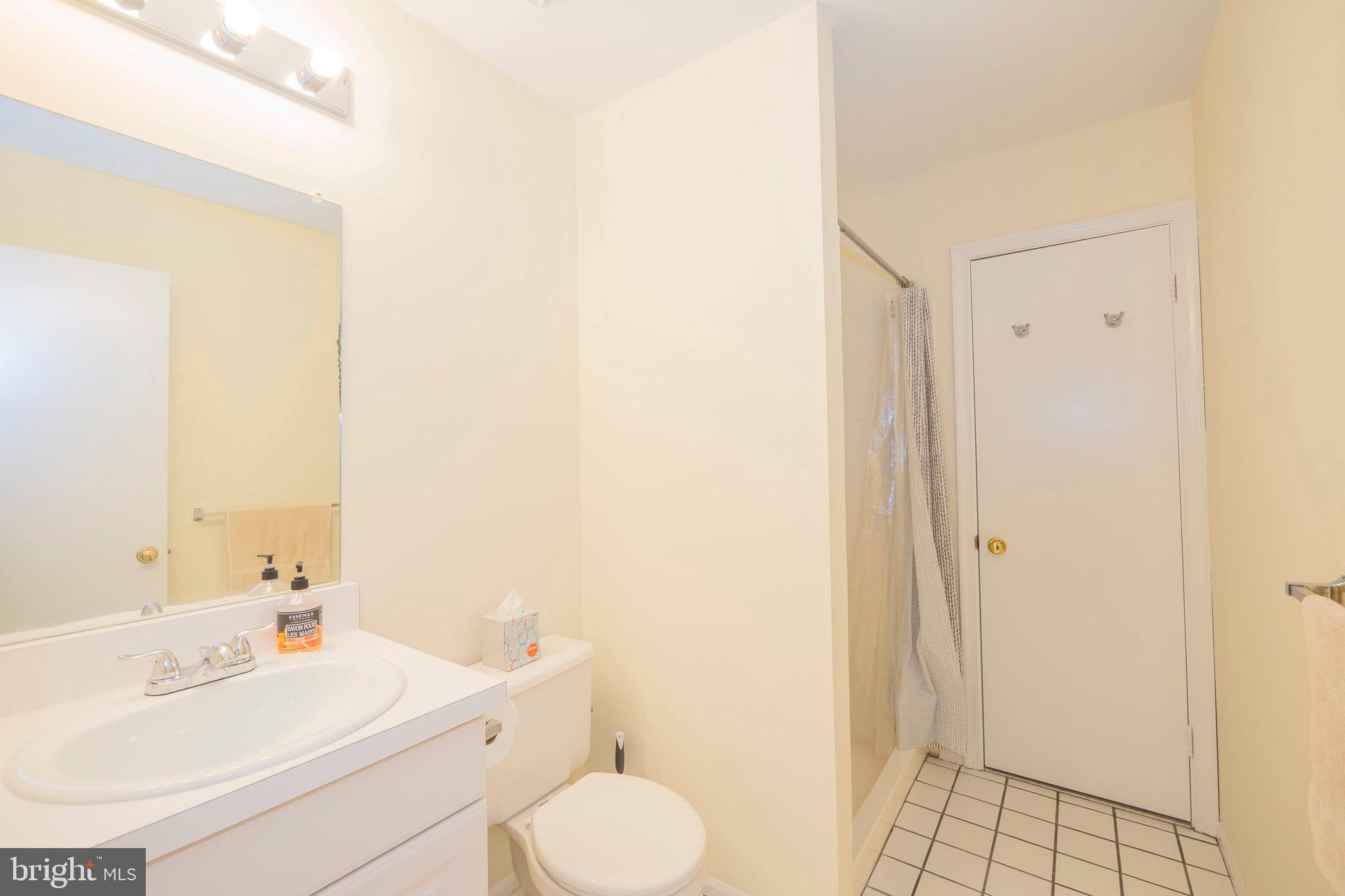 VILLAGE OF HICKORY RIDGE - Residential